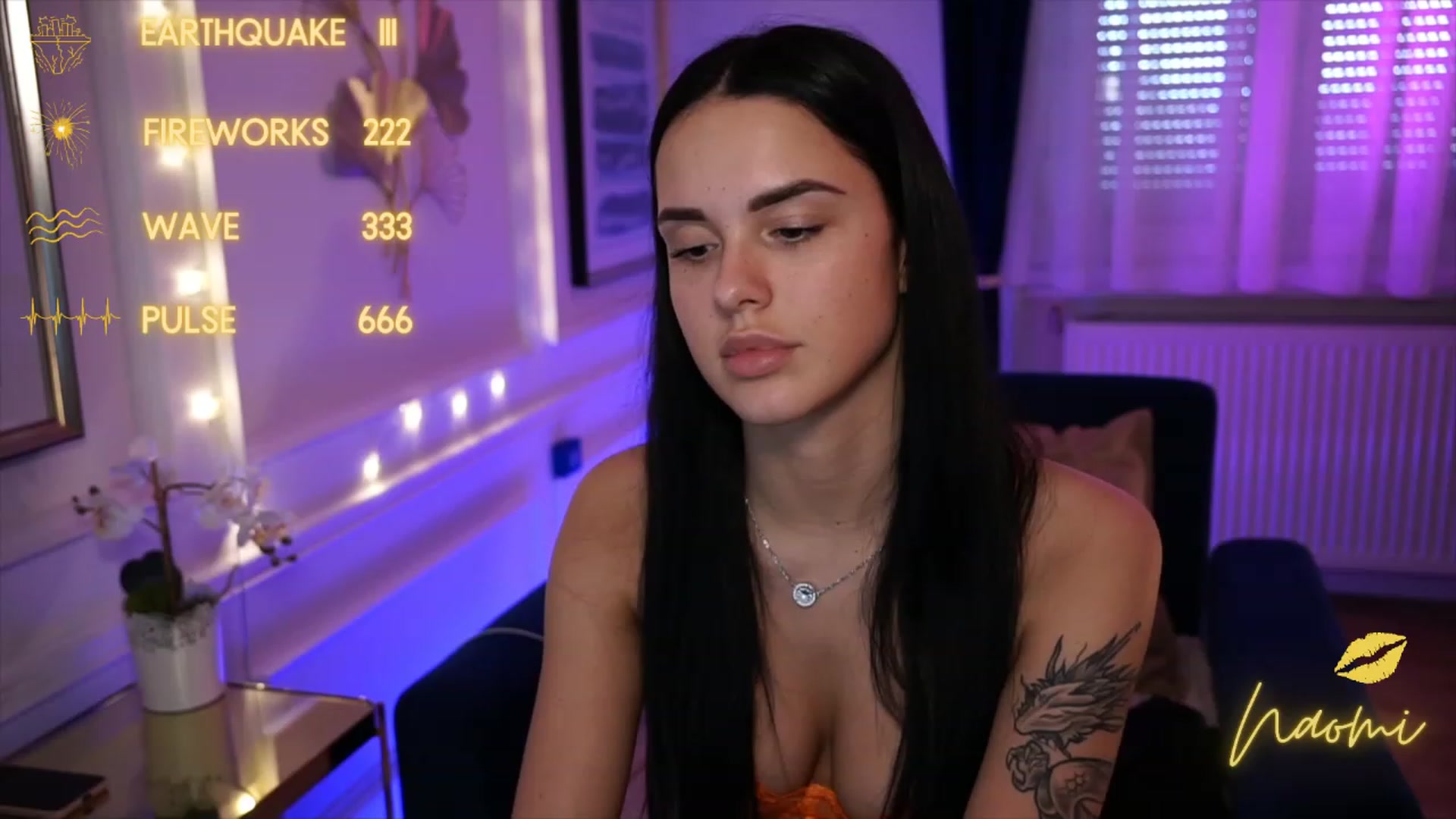 Gallery image thumbnail from cinnabellee's myfreecams stream on, 05/17/2023, 14:50 image 5 of 20