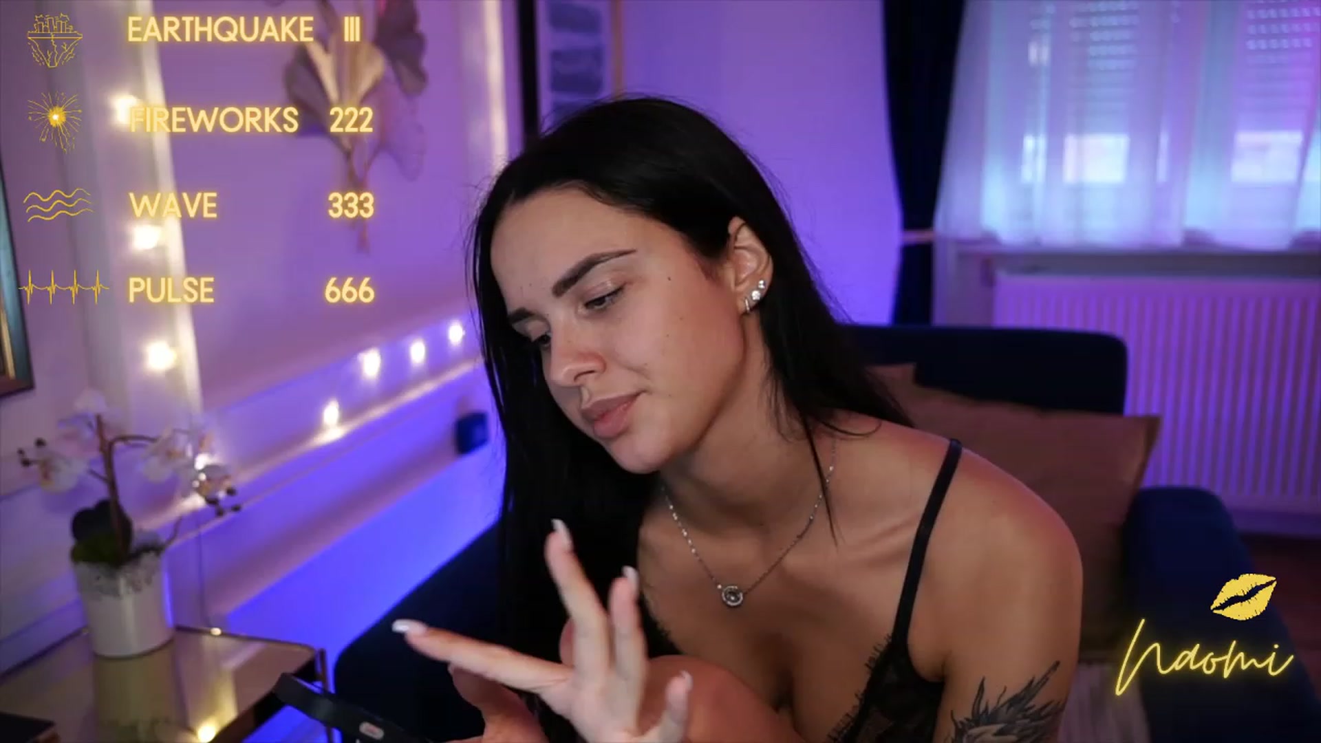 Gallery image thumbnail from cinnabellee's myfreecams stream on, 05/18/2023, 17:23 image 1 of 20