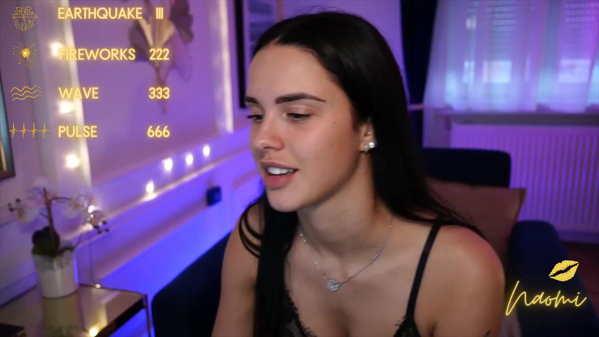 Gallery image thumbnail from cinnabellee's myfreecams stream on, 05/18/2023, 17:23 image 11 of 20
