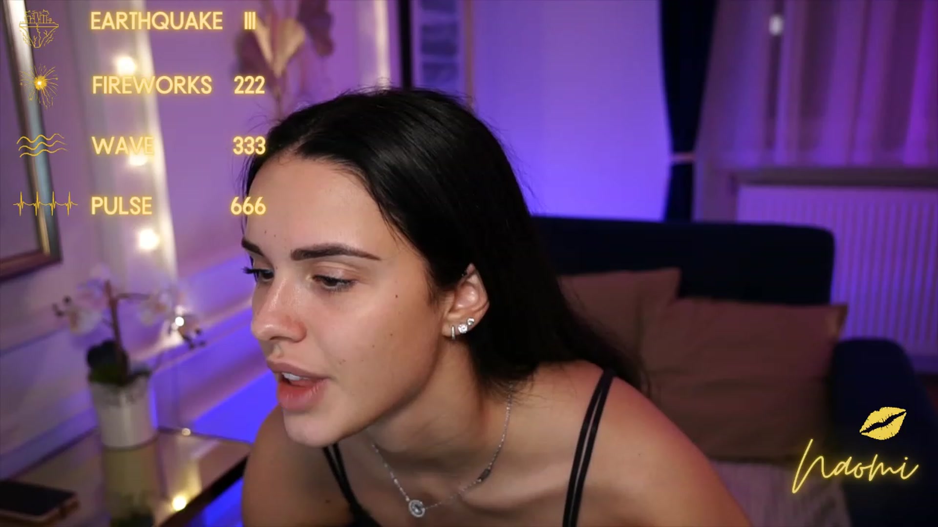 Gallery image thumbnail from cinnabellee's myfreecams stream on, 05/18/2023, 19:44 image 5 of 20
