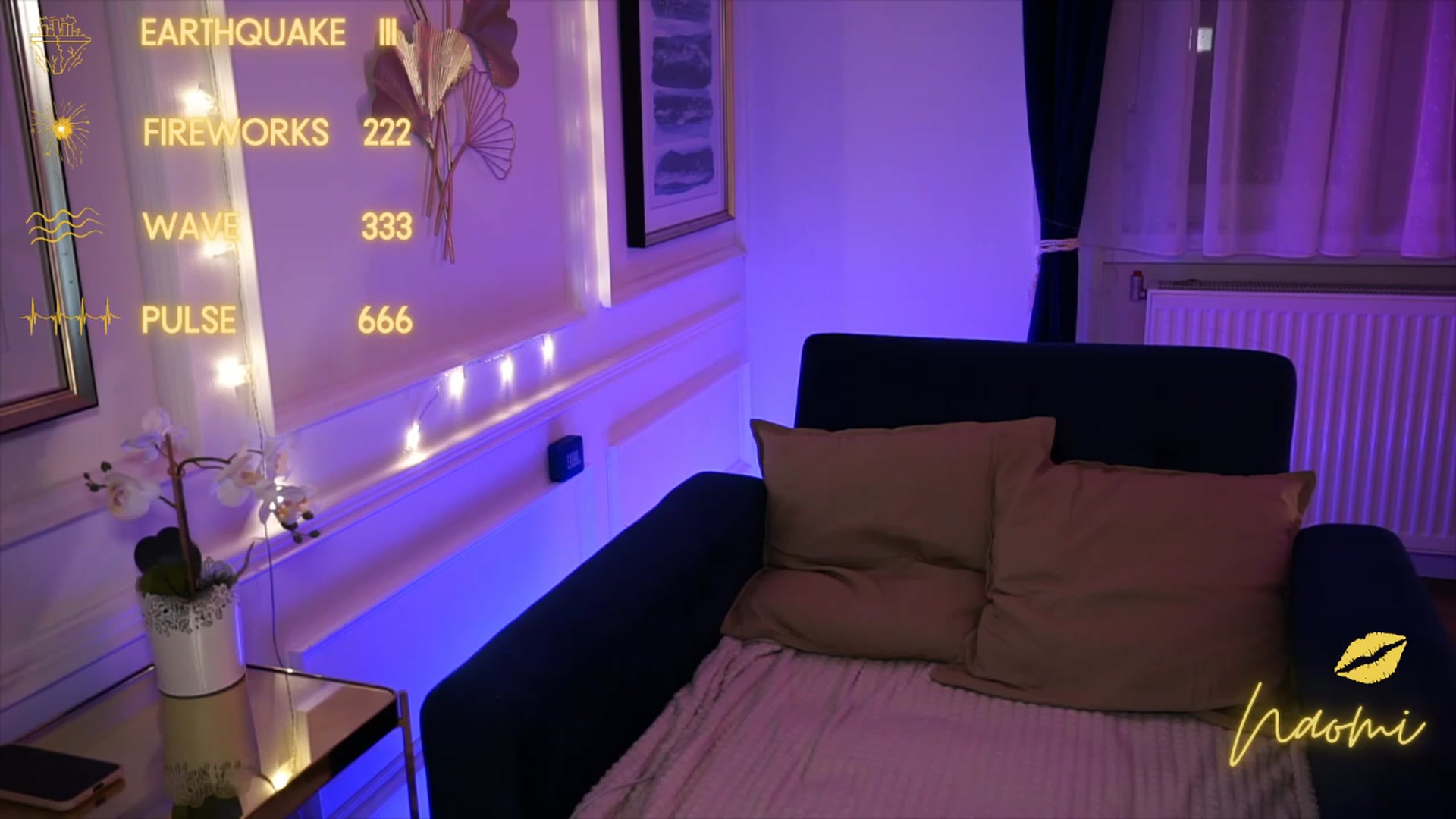 Gallery image thumbnail from cinnabellee's myfreecams stream on, 05/18/2023, 19:44 image 9 of 20
