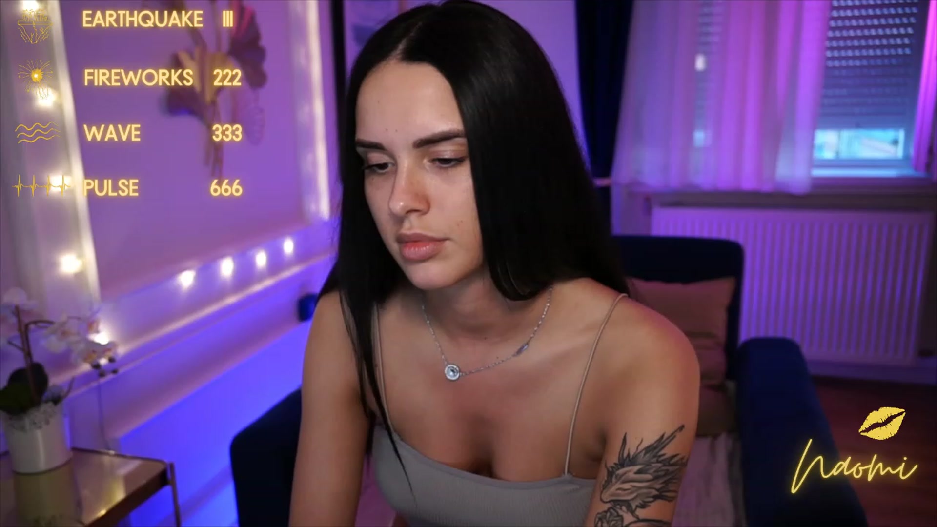 Gallery image thumbnail from cinnabellee's myfreecams stream on, 05/19/2023, 18:42 image 14 of 20