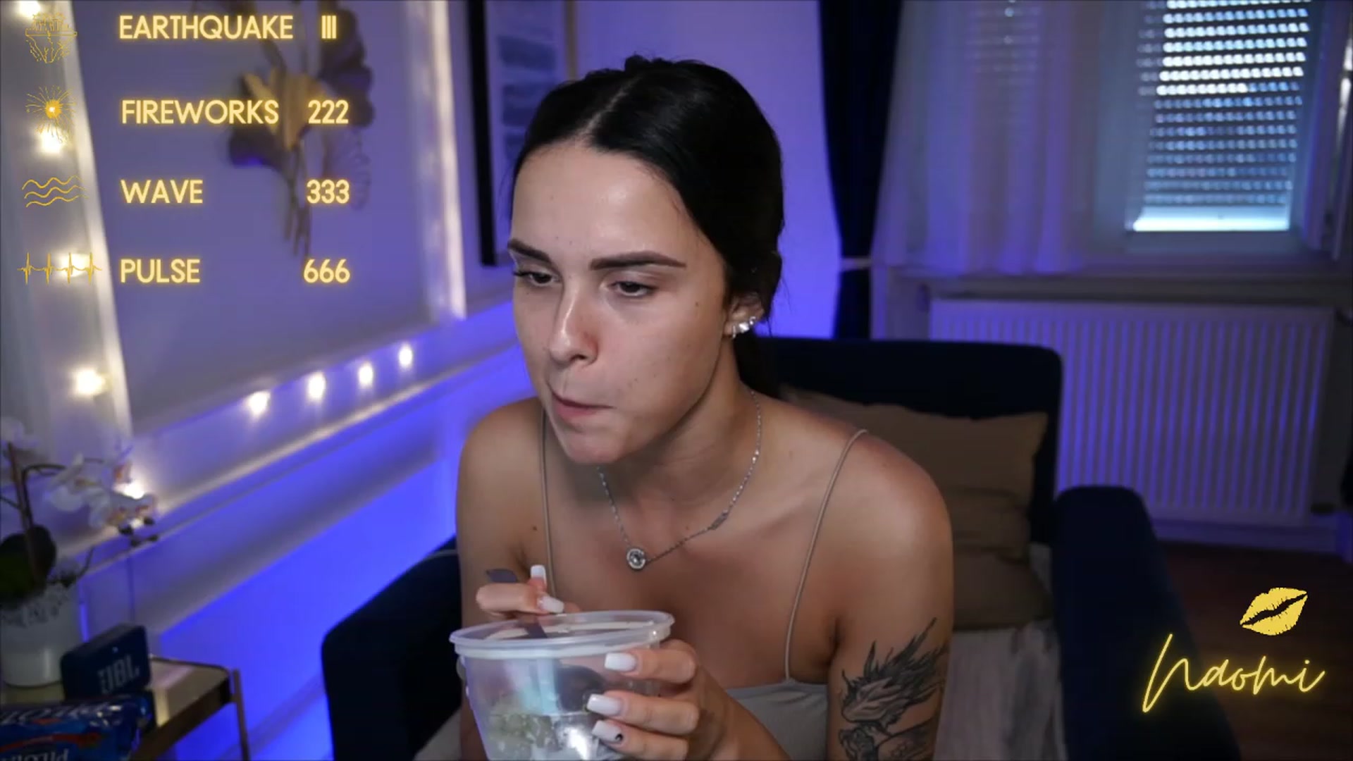 Gallery image thumbnail from cinnabellee's myfreecams stream on, 05/19/2023, 18:42 image 1 of 20