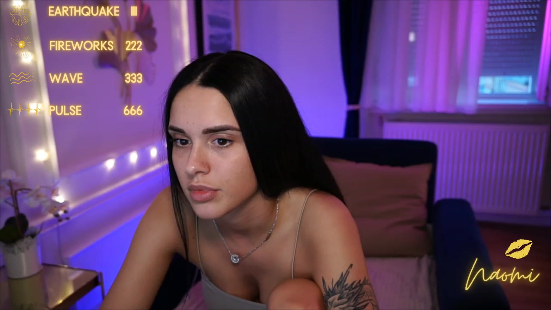 Gallery image thumbnail from cinnabellee's myfreecams stream on, 05/19/2023, 18:42 image 15 of 20