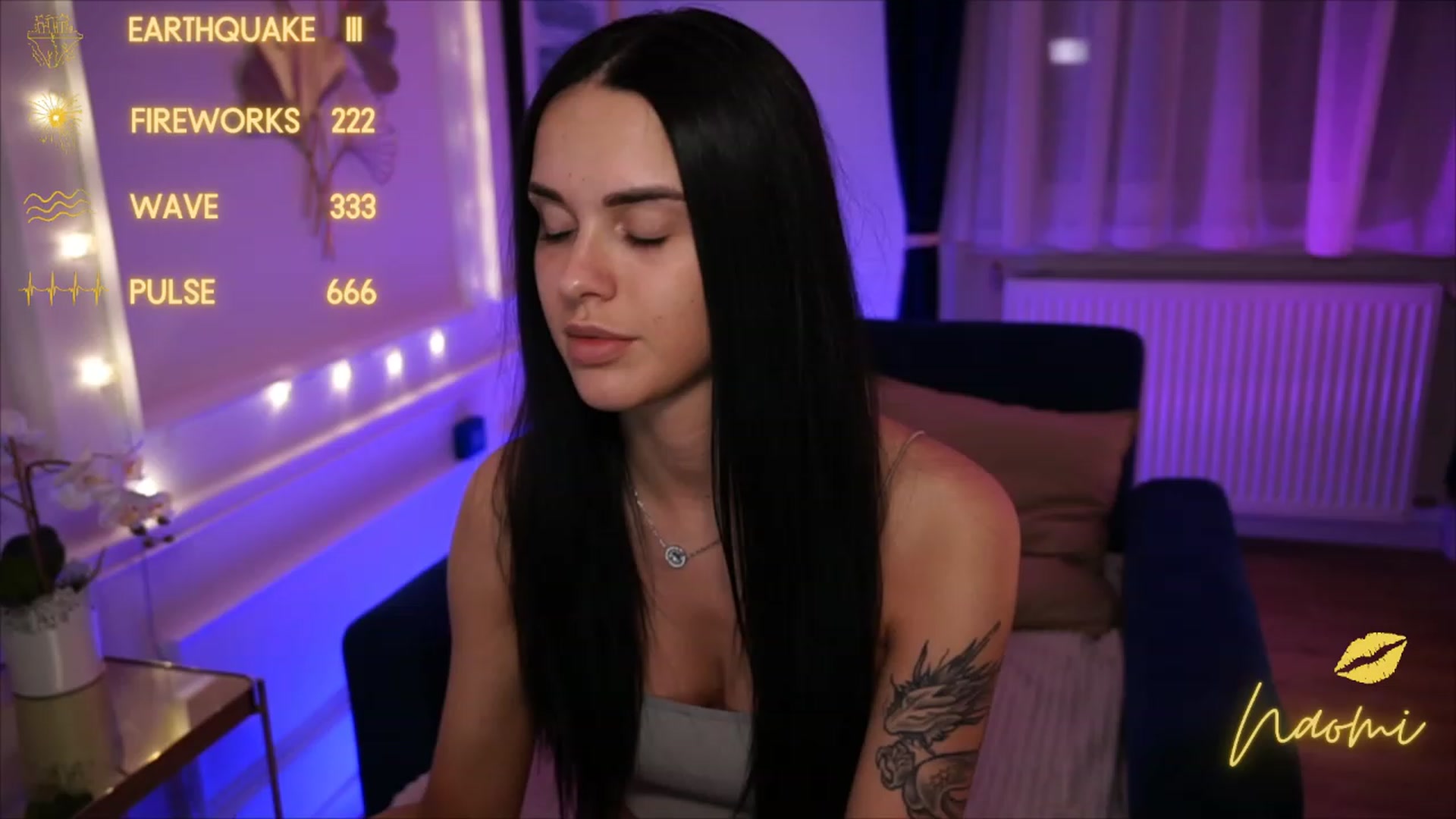 Gallery image thumbnail from cinnabellee's myfreecams stream on, 05/19/2023, 20:16 image 2 of 20