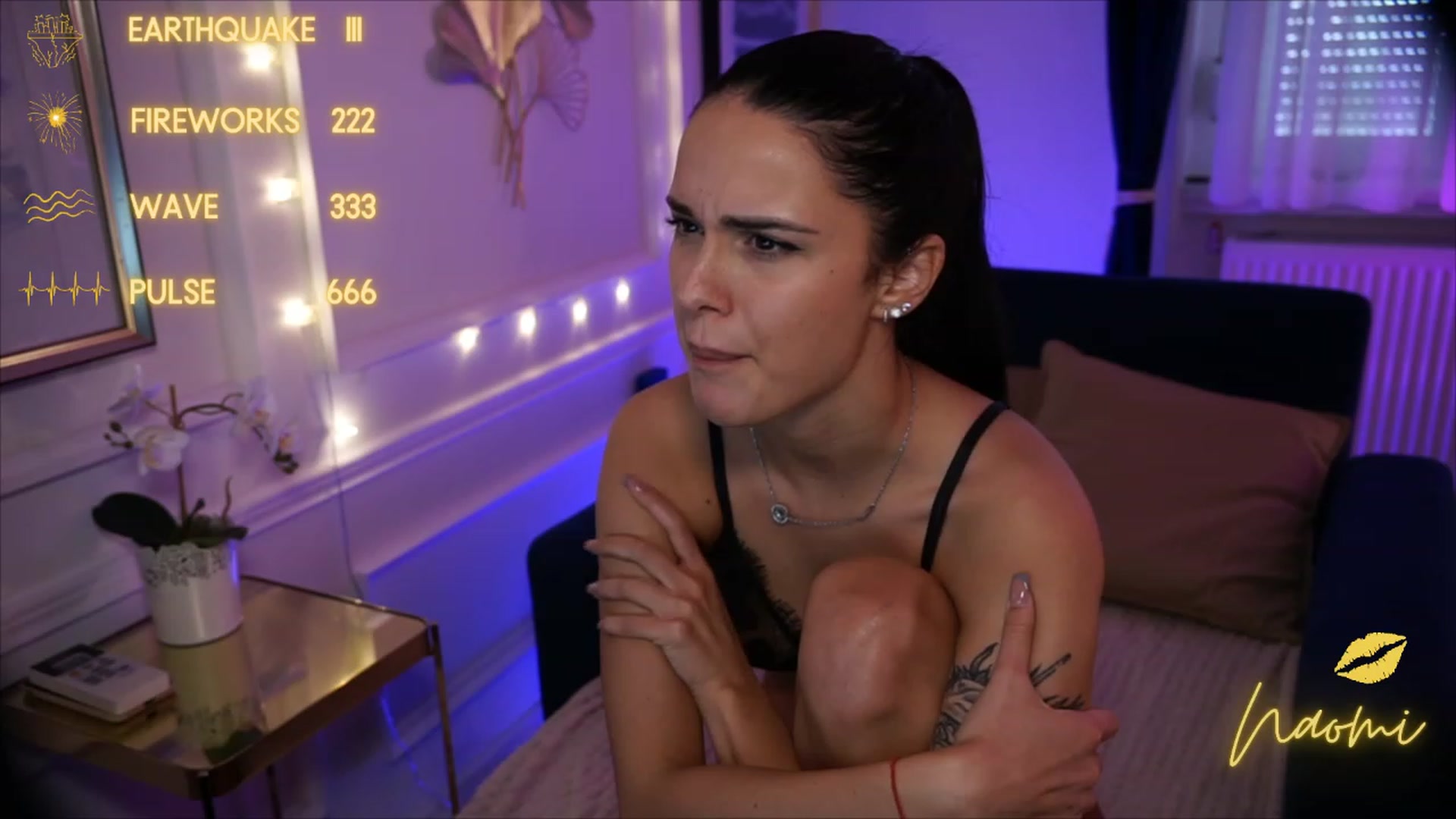 Gallery image thumbnail from cinnabellee's myfreecams stream on, 05/26/2023, 15:30 image 5 of 20