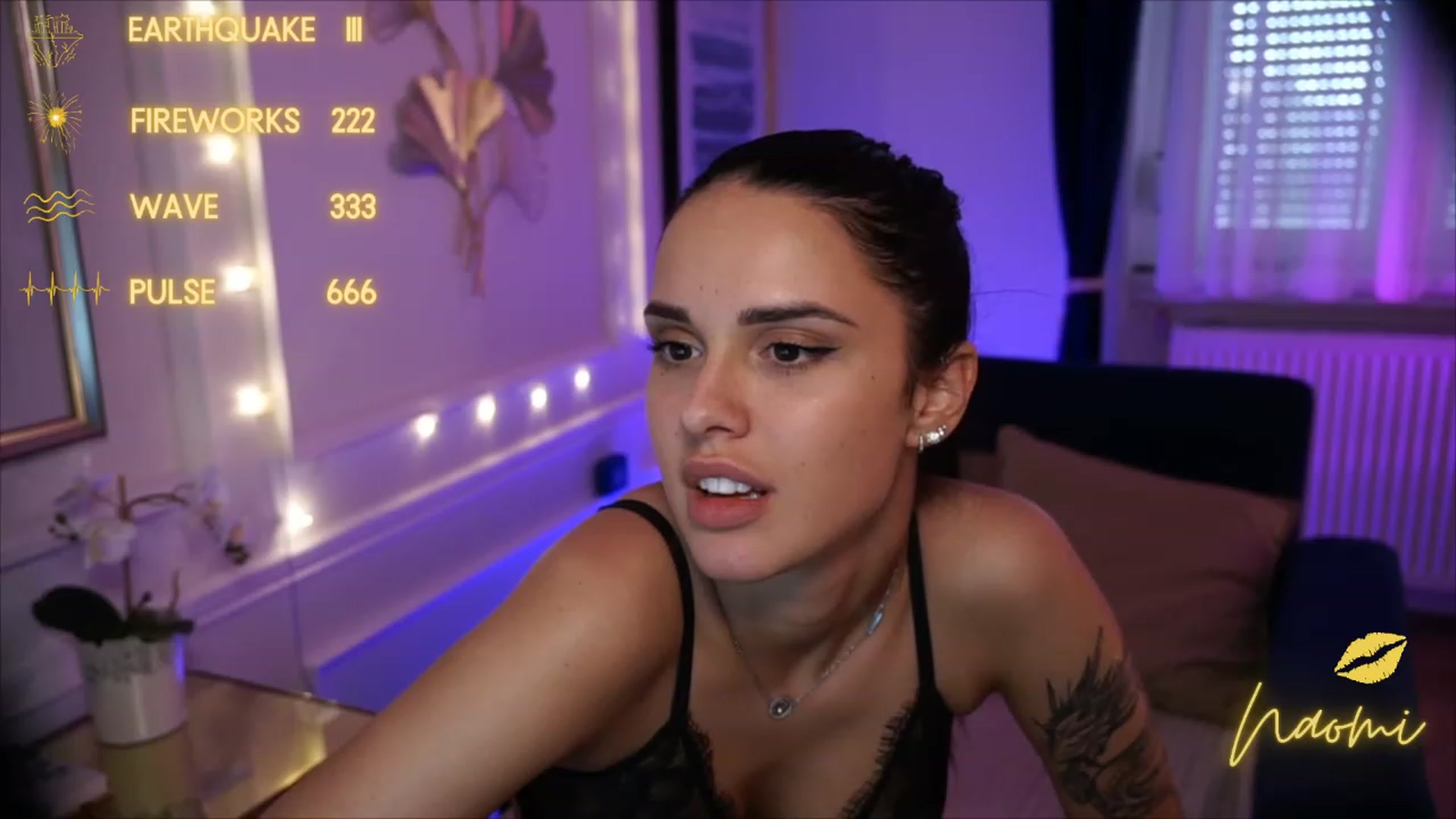 Gallery image thumbnail from cinnabellee's myfreecams stream on, 05/26/2023, 15:30 image 10 of 20