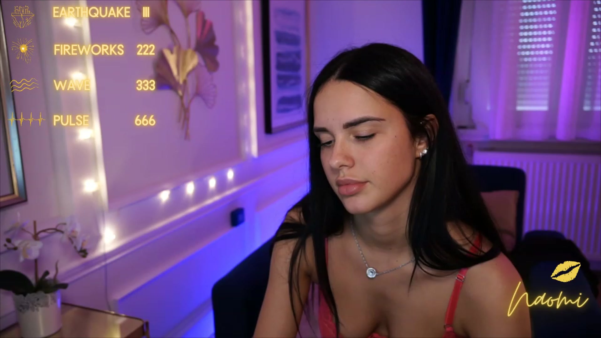 Gallery image thumbnail from cinnabellee's myfreecams stream on, 05/28/2023, 17:44 image 12 of 20