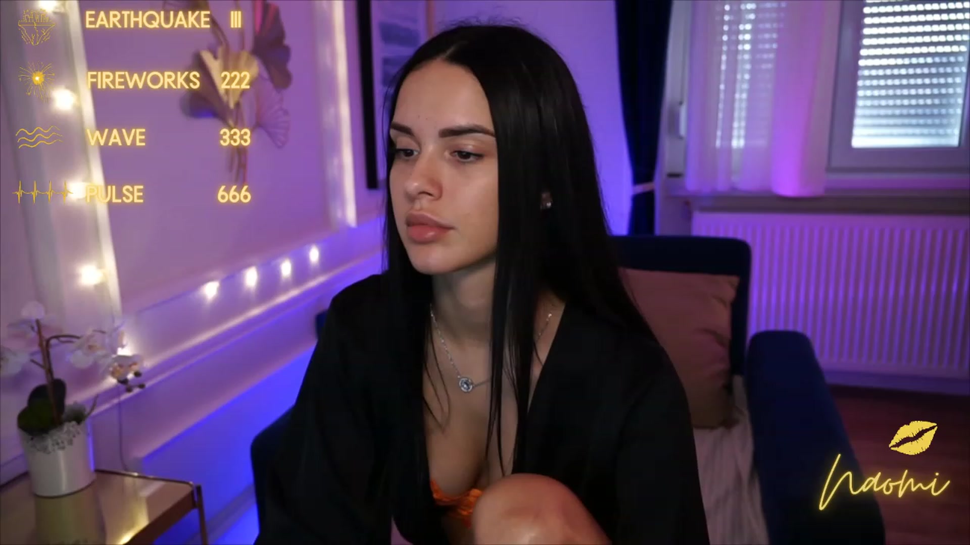 Gallery image thumbnail from cinnabellee's myfreecams stream on, 05/29/2023, 17:13 image 4 of 20
