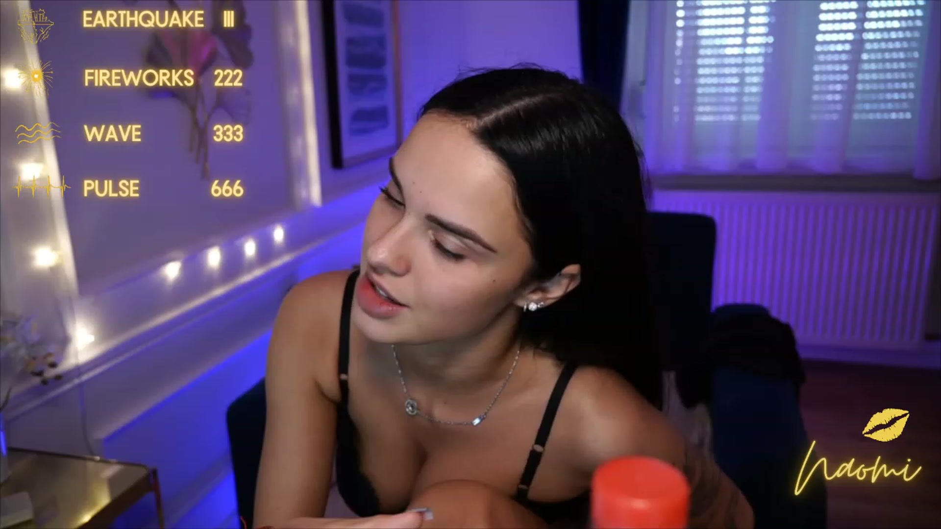 Gallery image thumbnail from cinnabellee's myfreecams stream on, 05/31/2023, 14:15 image 16 of 20