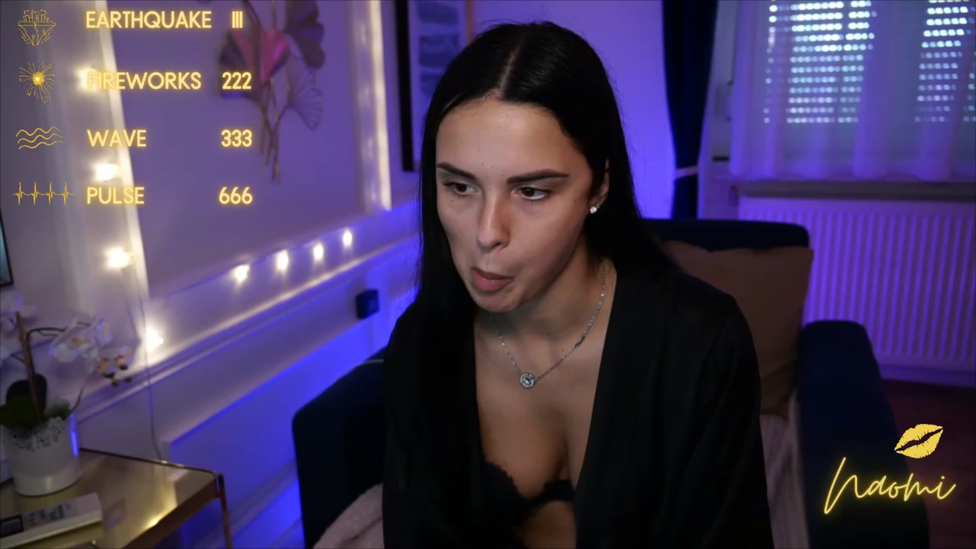 Gallery image thumbnail from cinnabellee's myfreecams stream on, 05/31/2023, 14:15 image 3 of 20