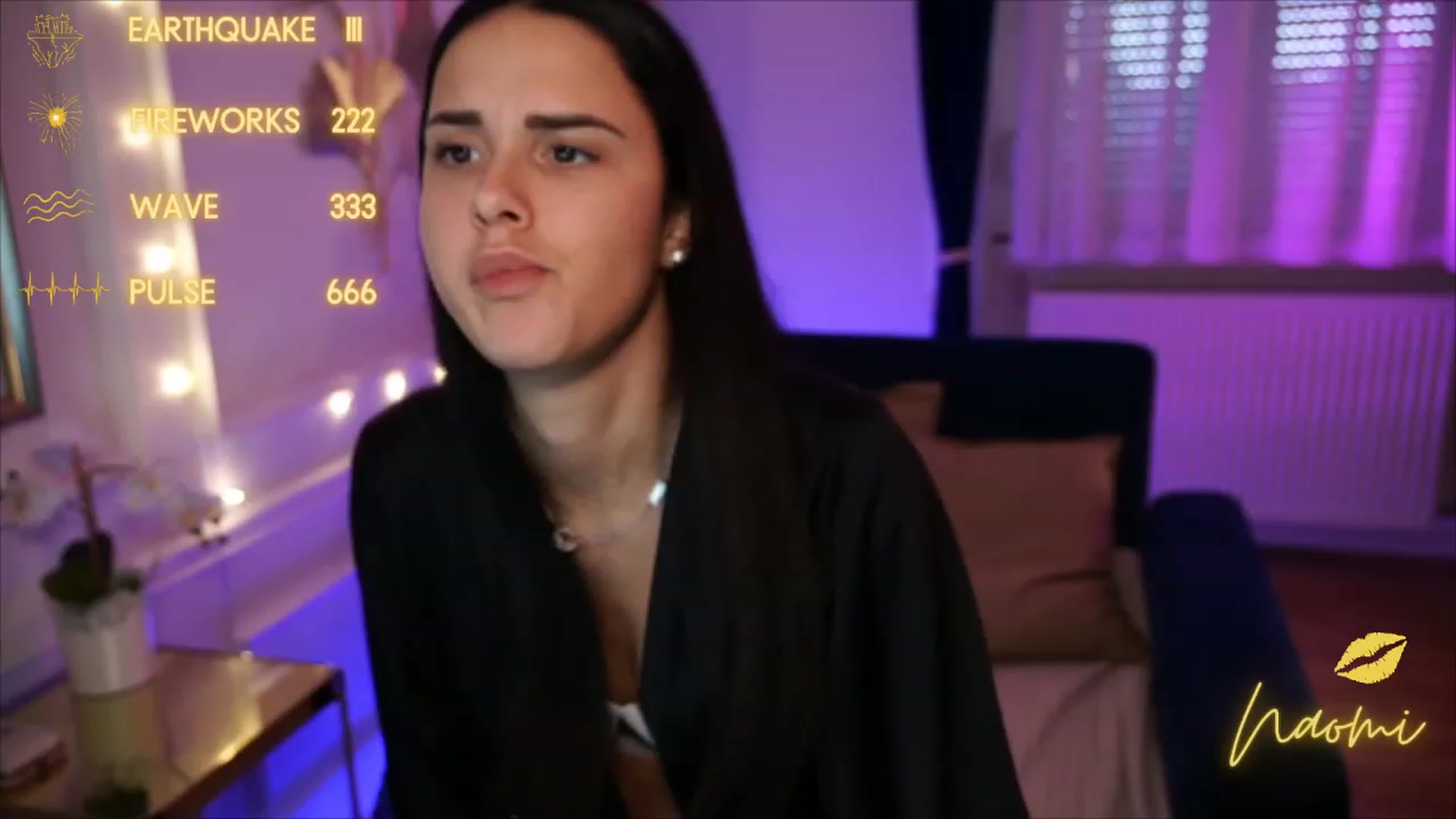 Gallery image thumbnail from cinnabellee's myfreecams stream on, 06/01/2023, 16:38 image 4 of 20