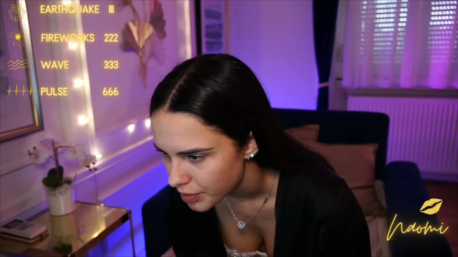 Gallery image thumbnail from cinnabellee's myfreecams stream on, 06/01/2023, 16:38 image 13 of 20