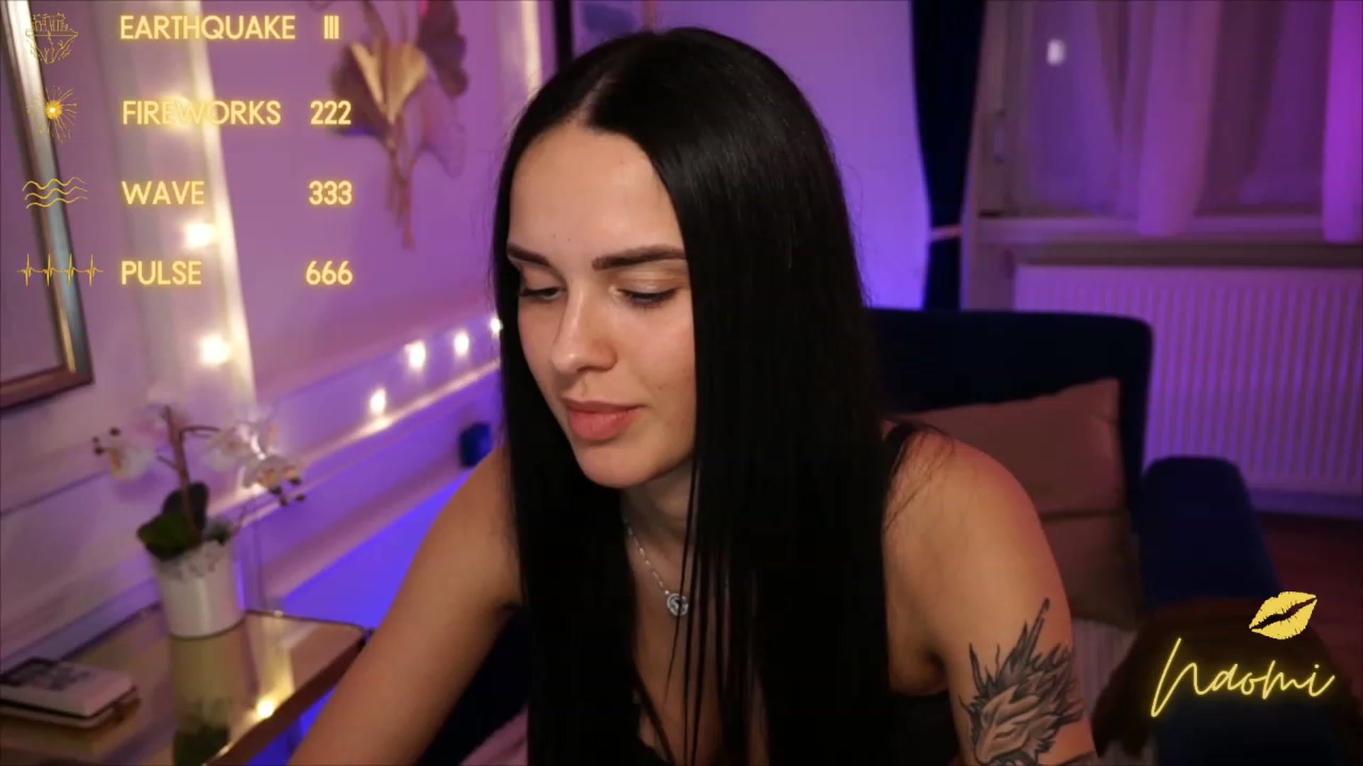 Gallery image thumbnail from cinnabellee's myfreecams stream on, 06/02/2023, 19:49 image 19 of 20