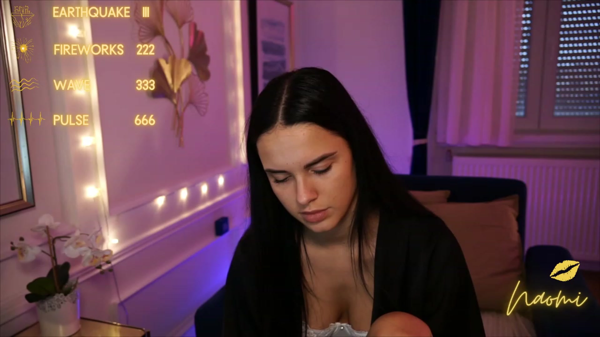 Gallery image thumbnail from cinnabellee's myfreecams stream on, 06/05/2023, 17:28 image 1 of 20
