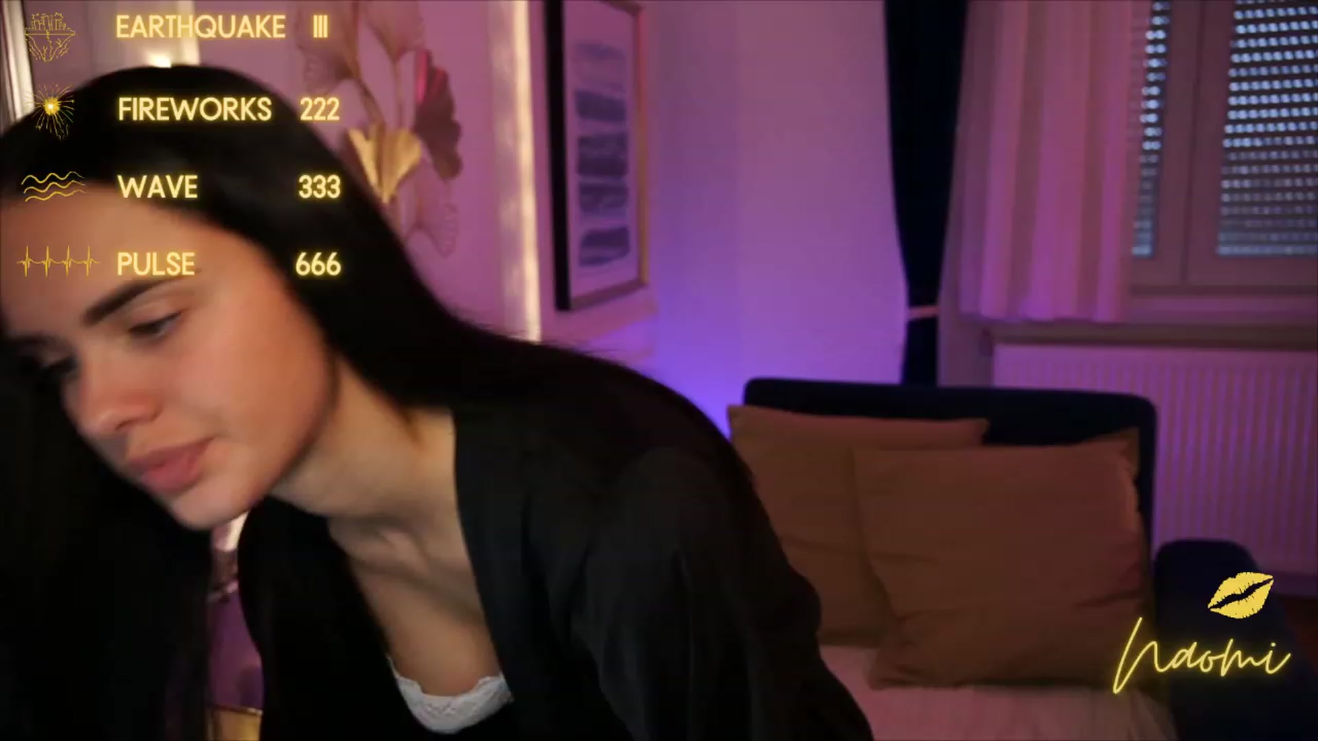 Gallery image thumbnail from cinnabellee's myfreecams stream on, 06/05/2023, 17:28 image 3 of 20