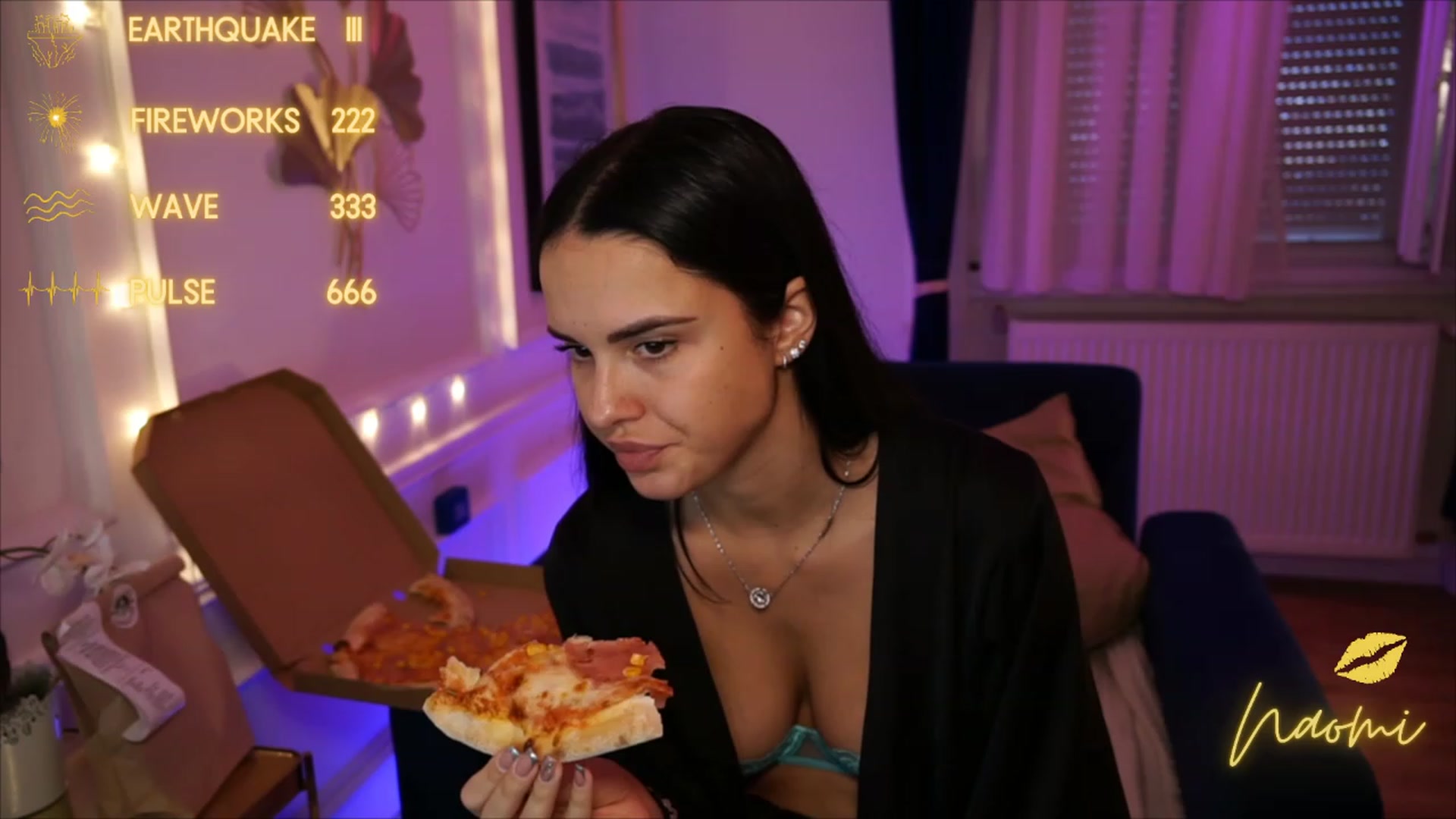 Gallery image thumbnail from cinnabellee's myfreecams stream on, 06/06/2023, 18:25 image 5 of 20