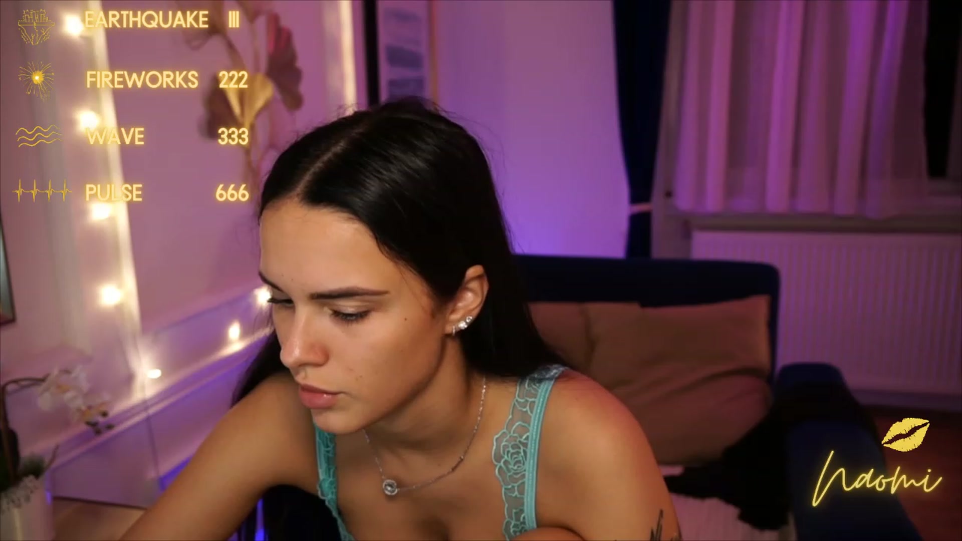 Gallery image thumbnail from cinnabellee's myfreecams stream on, 06/06/2023, 21:25 image 13 of 20