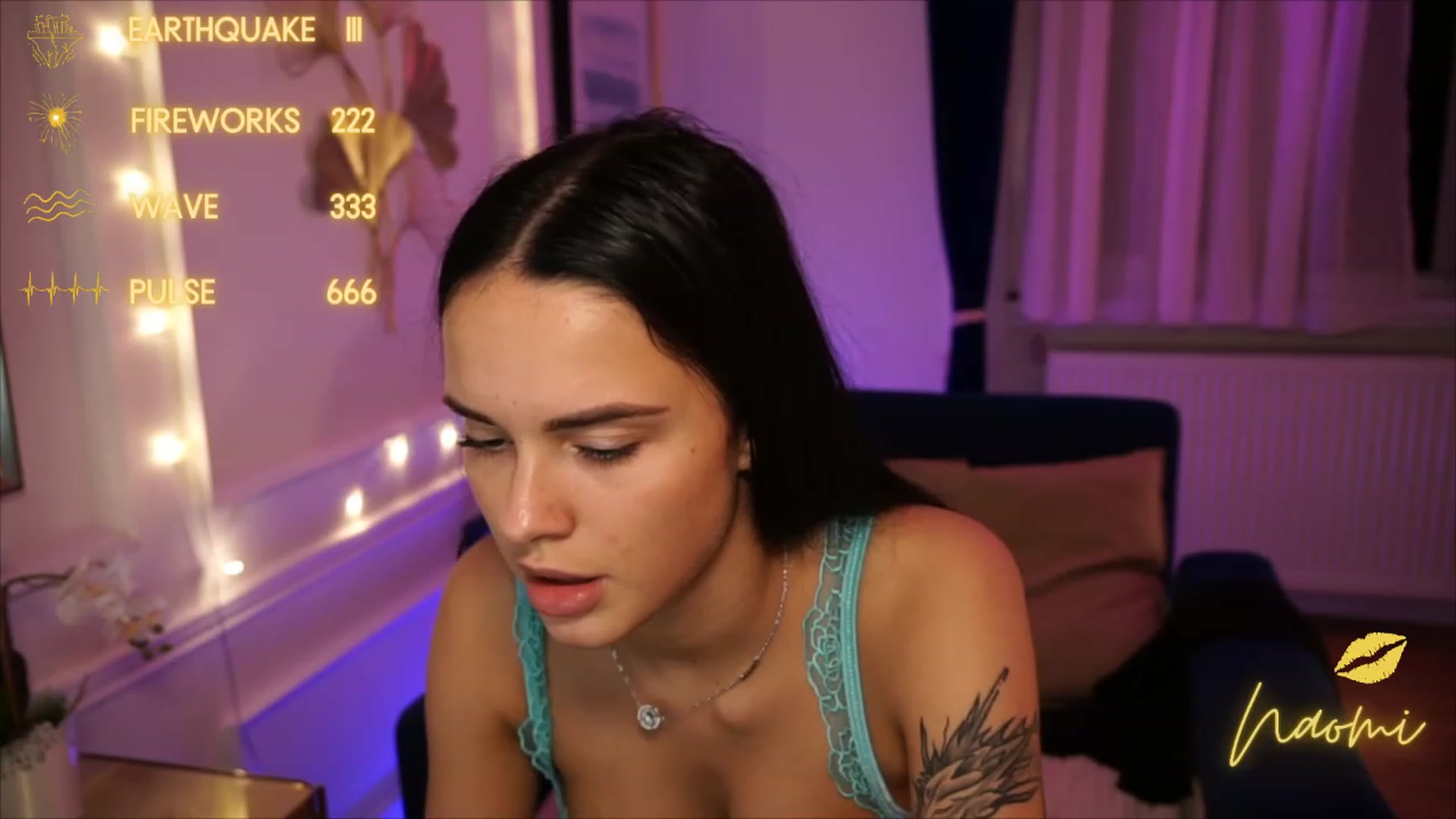 Gallery image thumbnail from cinnabellee's myfreecams stream on, 06/06/2023, 21:25 image 12 of 20