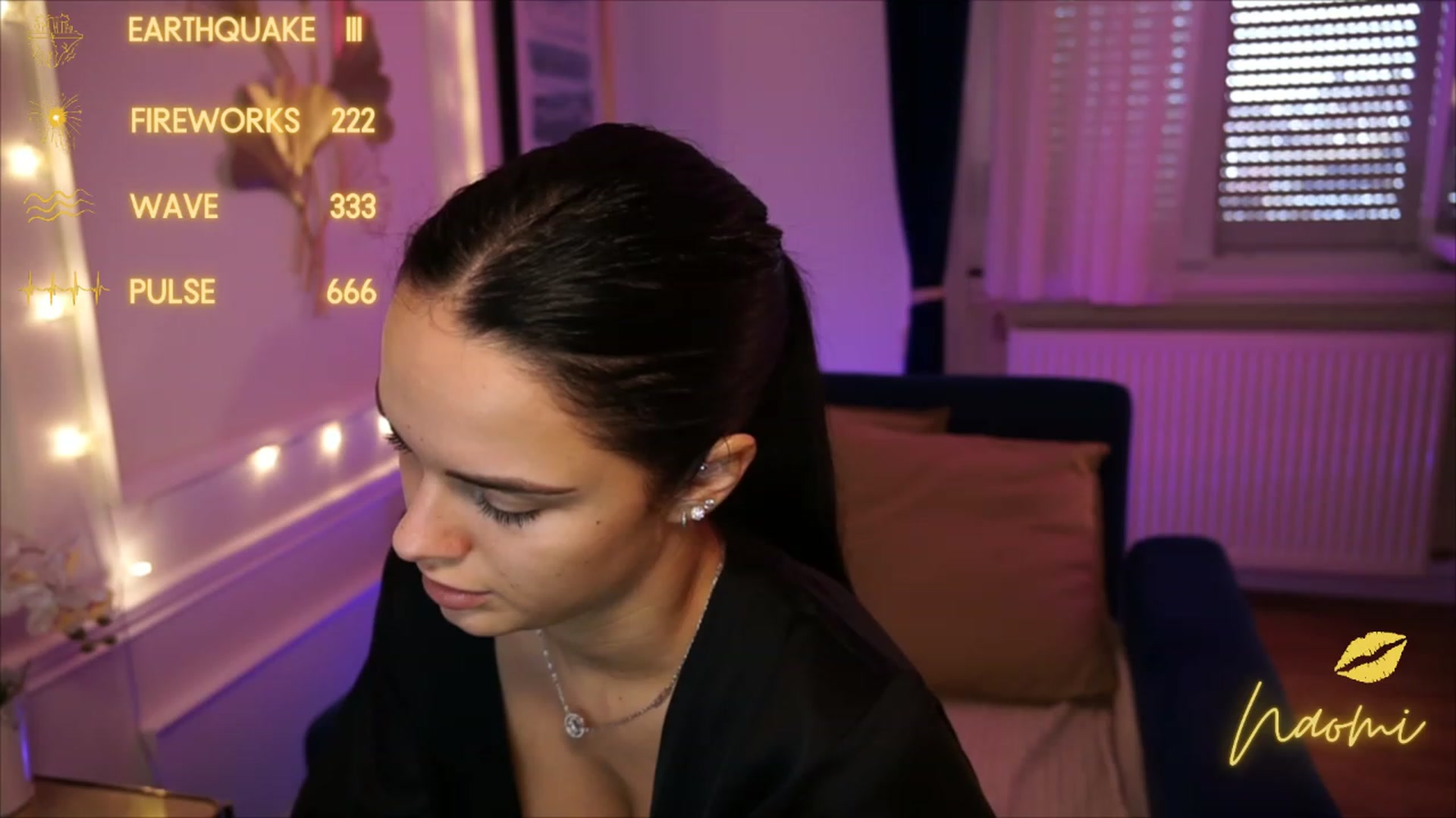 Gallery image thumbnail from cinnabellee's myfreecams stream on, 06/08/2023, 11:50 image 11 of 20