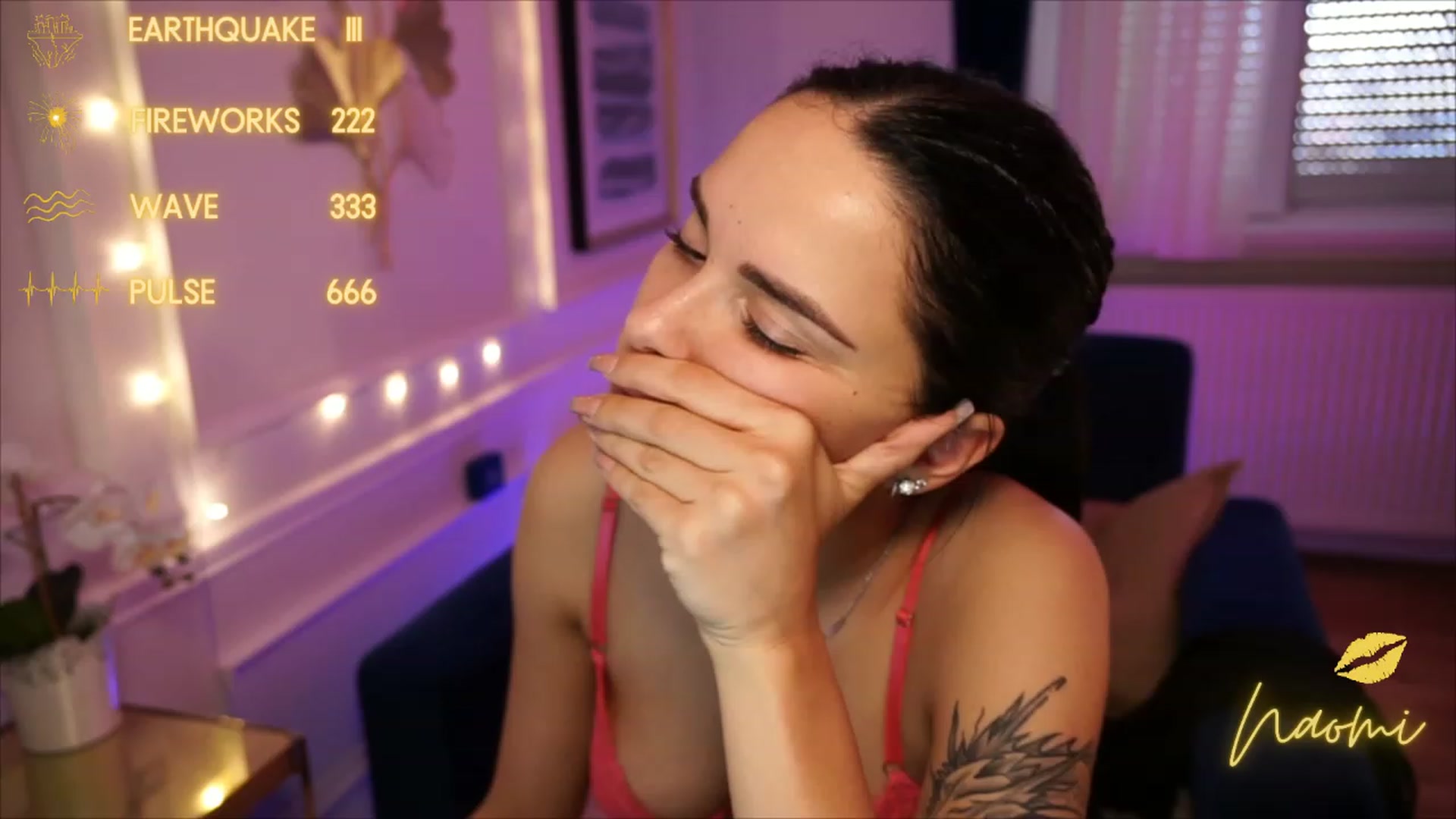 Gallery image thumbnail from cinnabellee's myfreecams stream on, 06/08/2023, 15:49 image 13 of 20