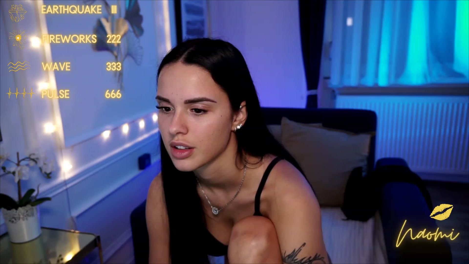 Gallery image thumbnail from cinnabellee's myfreecams stream on, 06/15/2023, 19:22 image 16 of 20