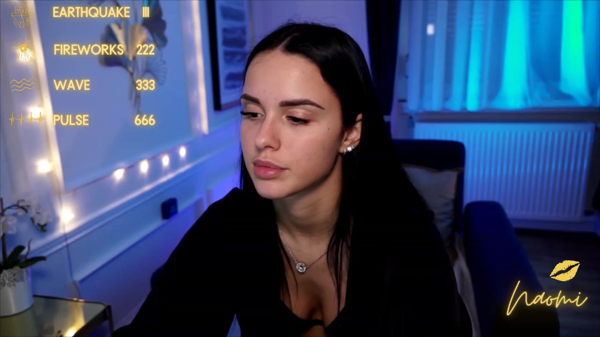 Gallery image thumbnail from cinnabellee's myfreecams stream on, 06/15/2023, 19:22 image 7 of 20