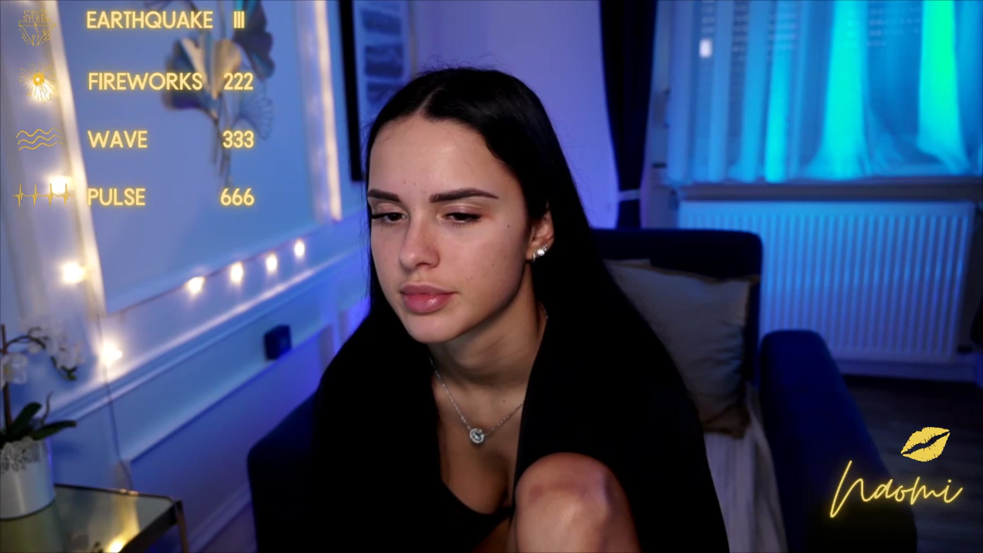 Gallery image thumbnail from cinnabellee's myfreecams stream on, 06/15/2023, 19:22 image 4 of 20