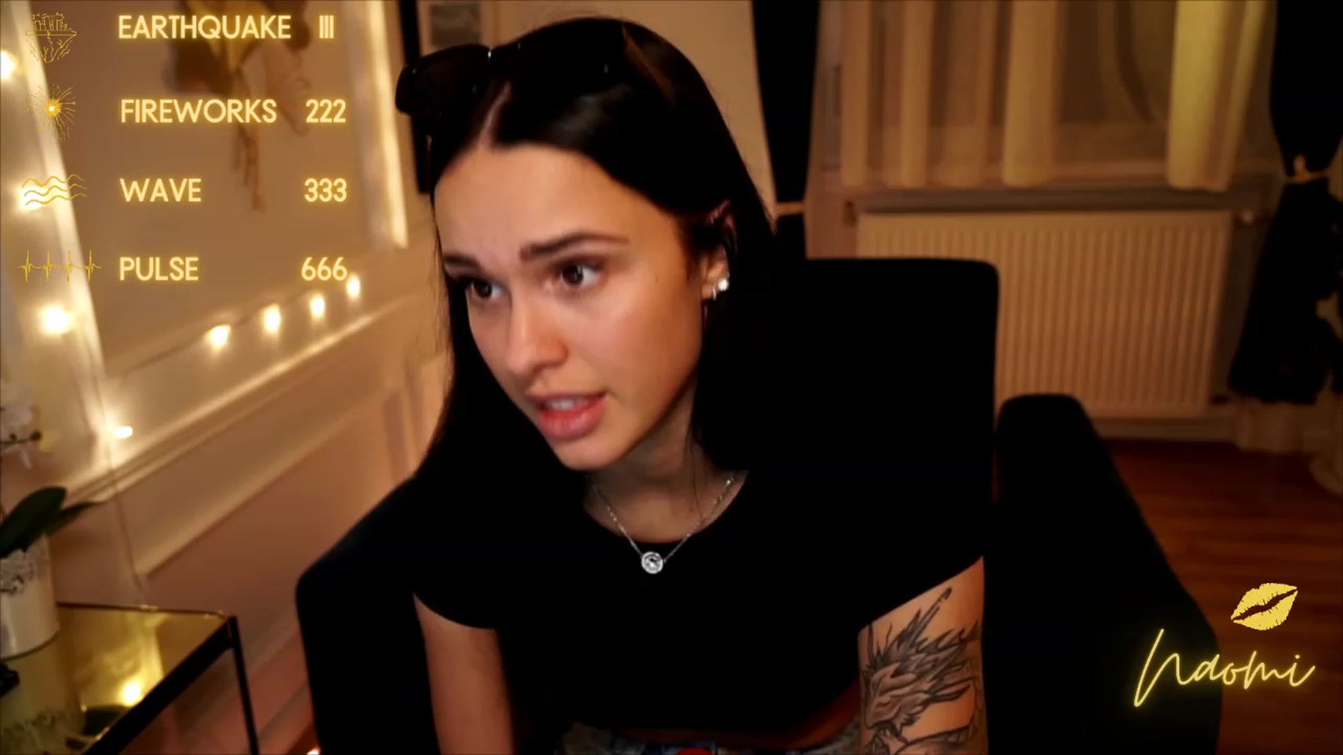 Gallery image thumbnail from cinnabellee's myfreecams stream on, 06/19/2023, 19:51 image 12 of 20