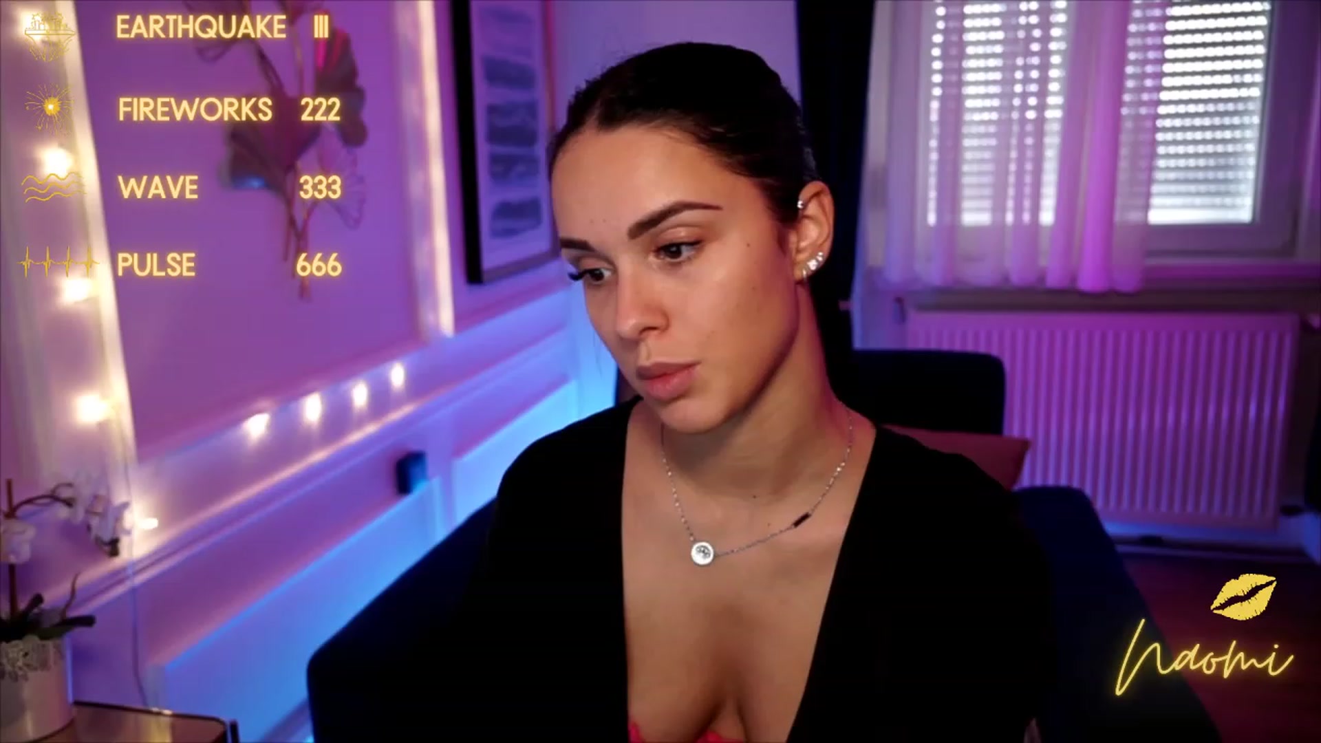 Gallery image thumbnail from cinnabellee's myfreecams stream on, 06/22/2023, 16:45 image 15 of 20
