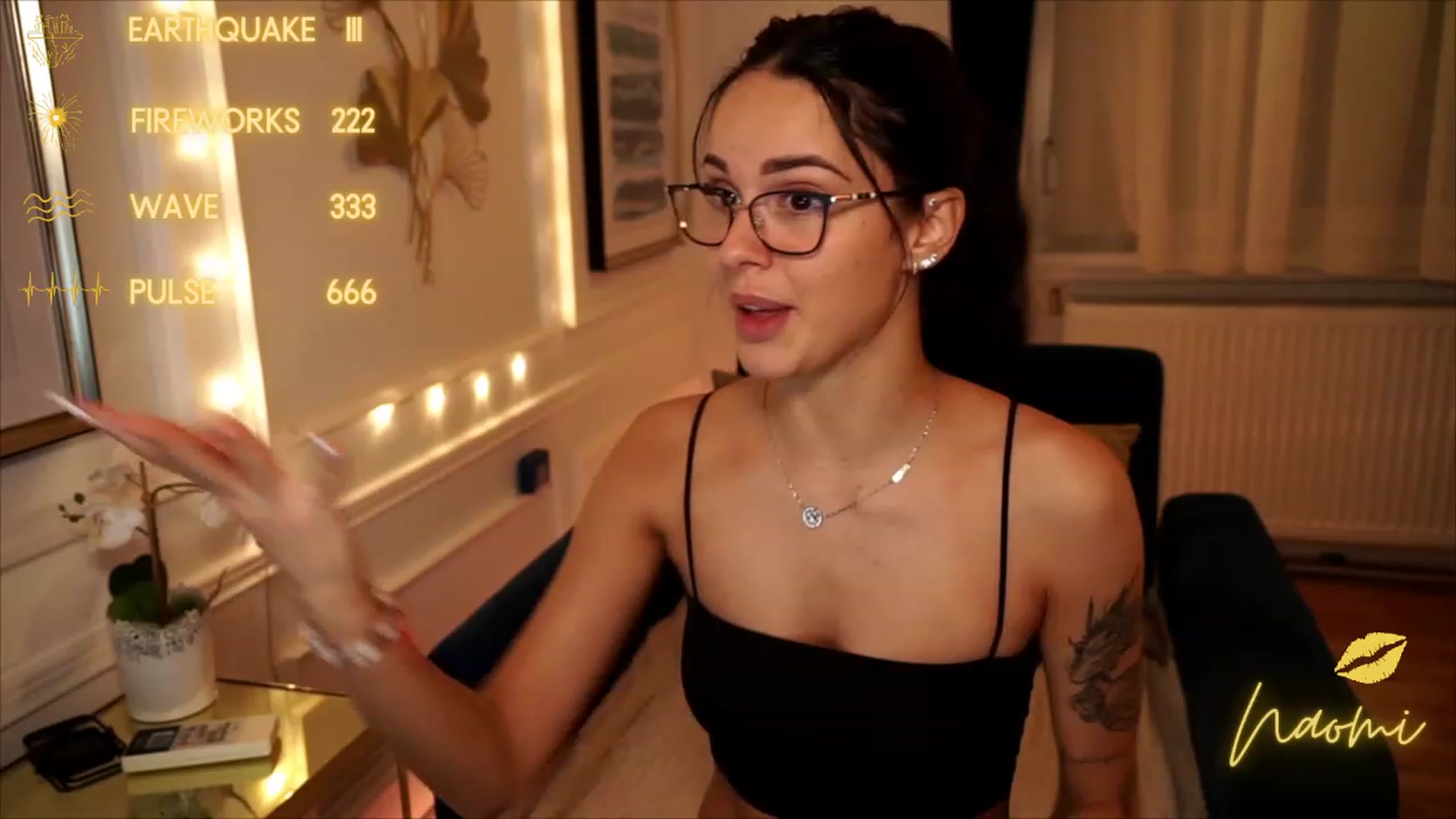 Gallery image thumbnail from cinnabellee's myfreecams stream on, 06/25/2023, 19:04 image 13 of 20