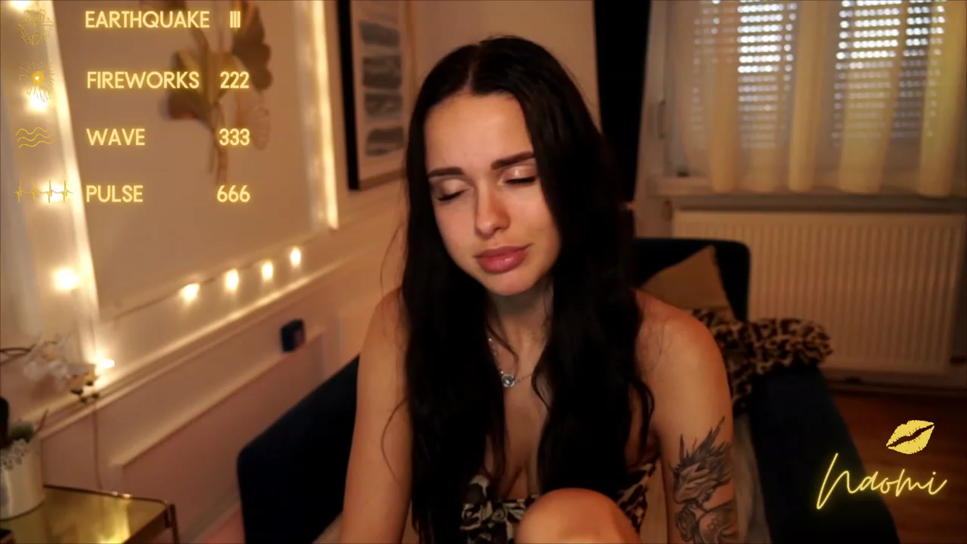 Gallery image thumbnail from cinnabellee's myfreecams stream on, 06/26/2023, 17:41 image 16 of 20