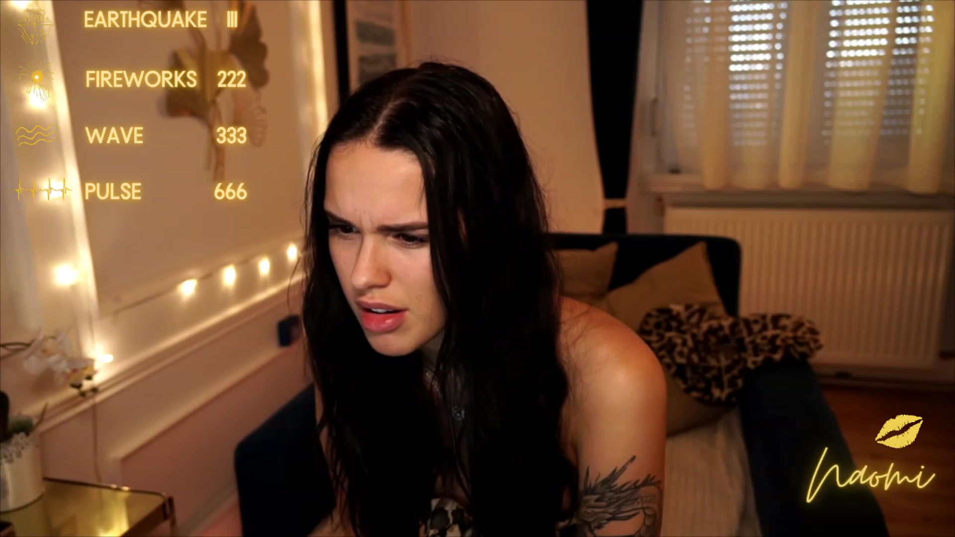 Gallery image thumbnail from cinnabellee's myfreecams stream on, 06/26/2023, 17:41 image 10 of 20