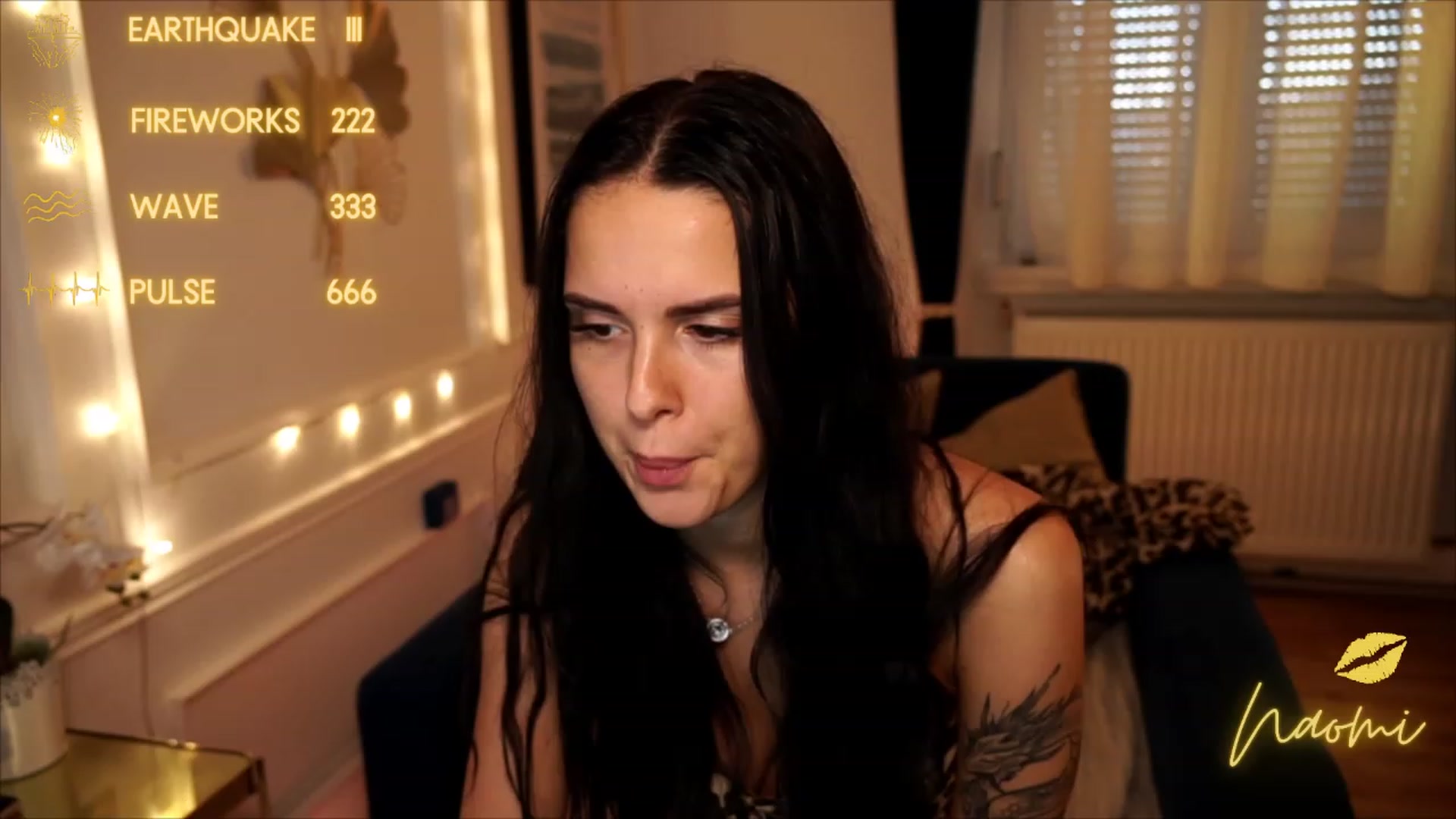 Gallery image thumbnail from cinnabellee's myfreecams stream on, 06/26/2023, 17:41 image 15 of 20