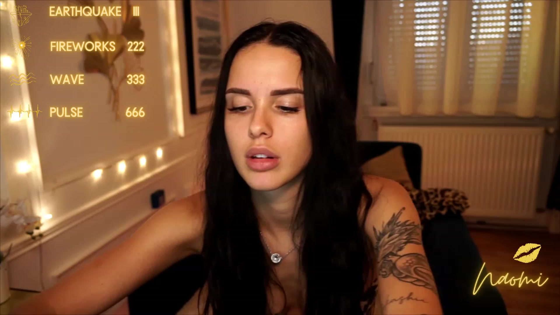 Gallery image thumbnail from cinnabellee's myfreecams stream on, 06/26/2023, 18:54 image 2 of 20