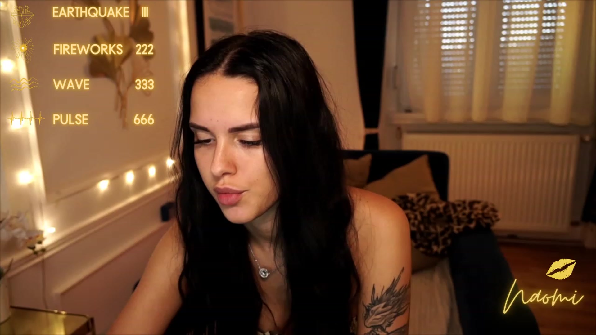 Gallery image thumbnail from cinnabellee's myfreecams stream on, 06/26/2023, 18:54 image 1 of 20