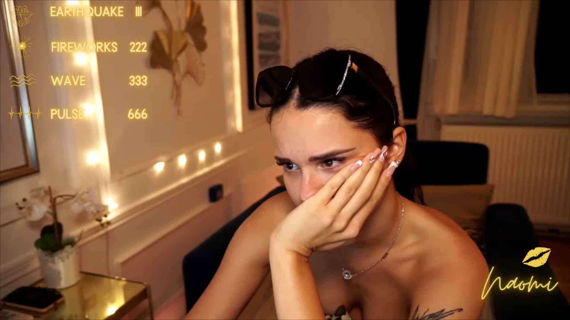 Gallery image thumbnail from cinnabellee's myfreecams stream on, 06/26/2023, 22:20 image 11 of 20