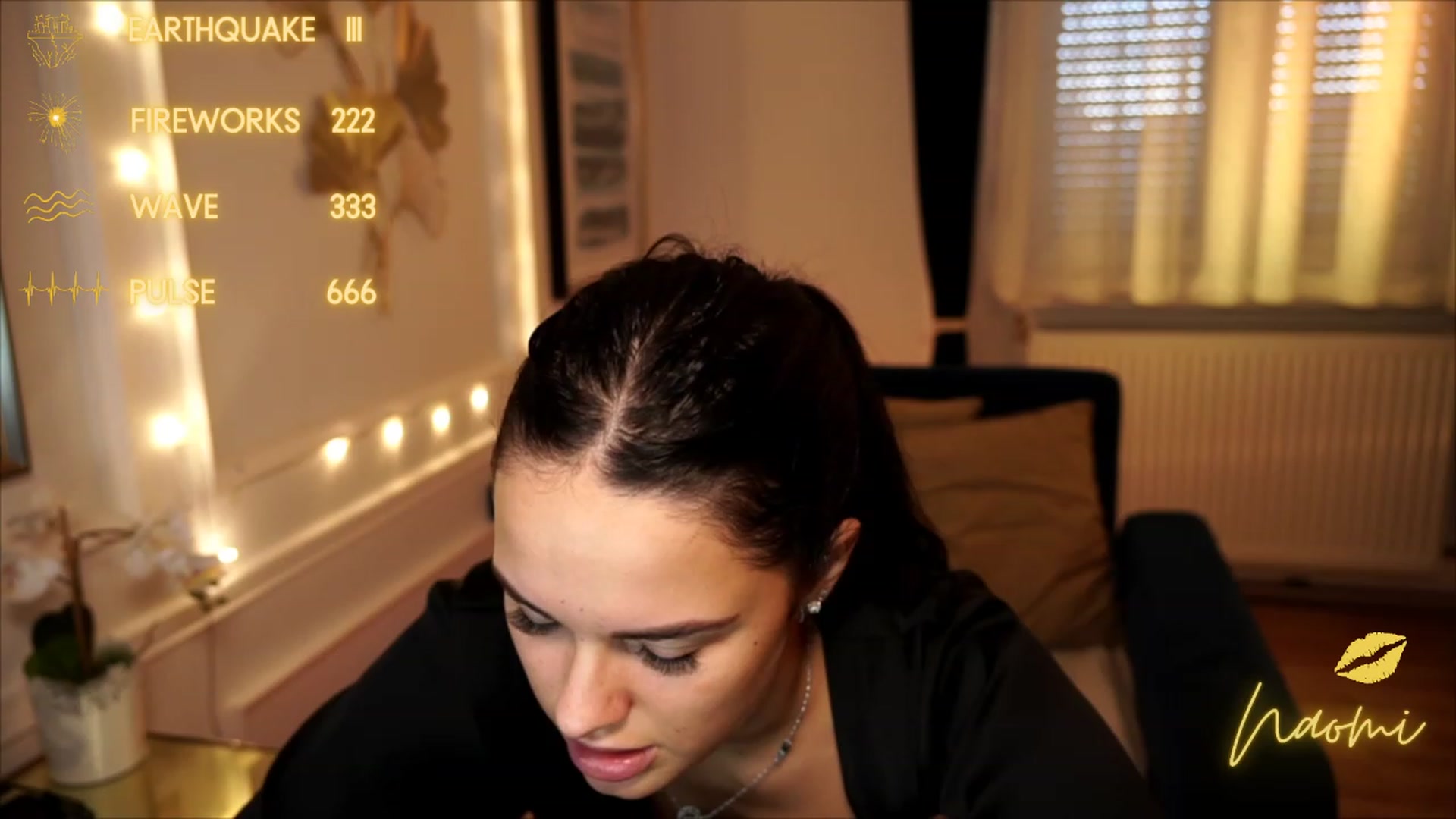 Gallery image thumbnail from cinnabellee's myfreecams stream on, 06/28/2023, 18:00 image 16 of 20