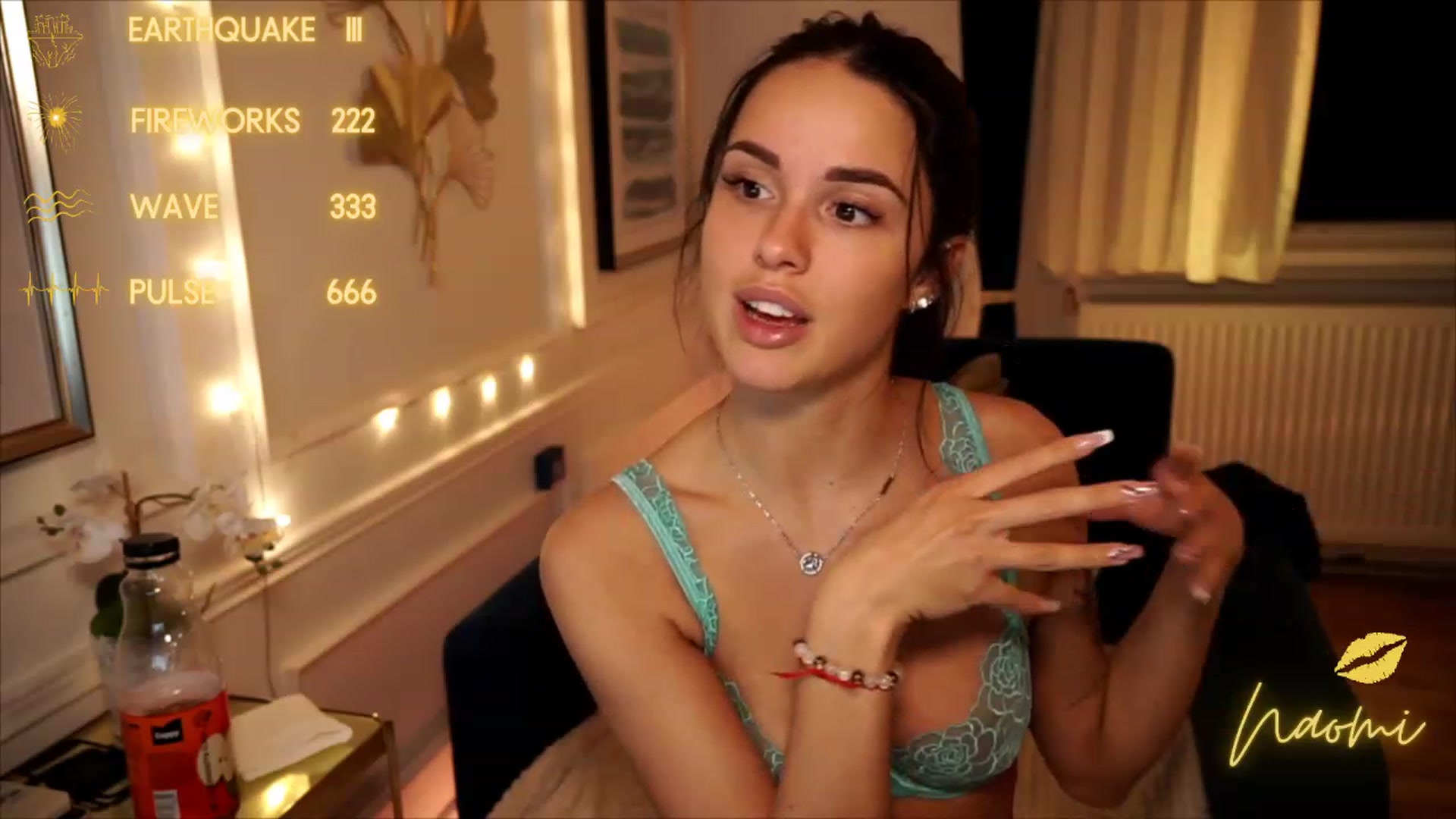 Gallery image thumbnail from cinnabellee's myfreecams stream on, 06/28/2023, 22:26 image 12 of 20