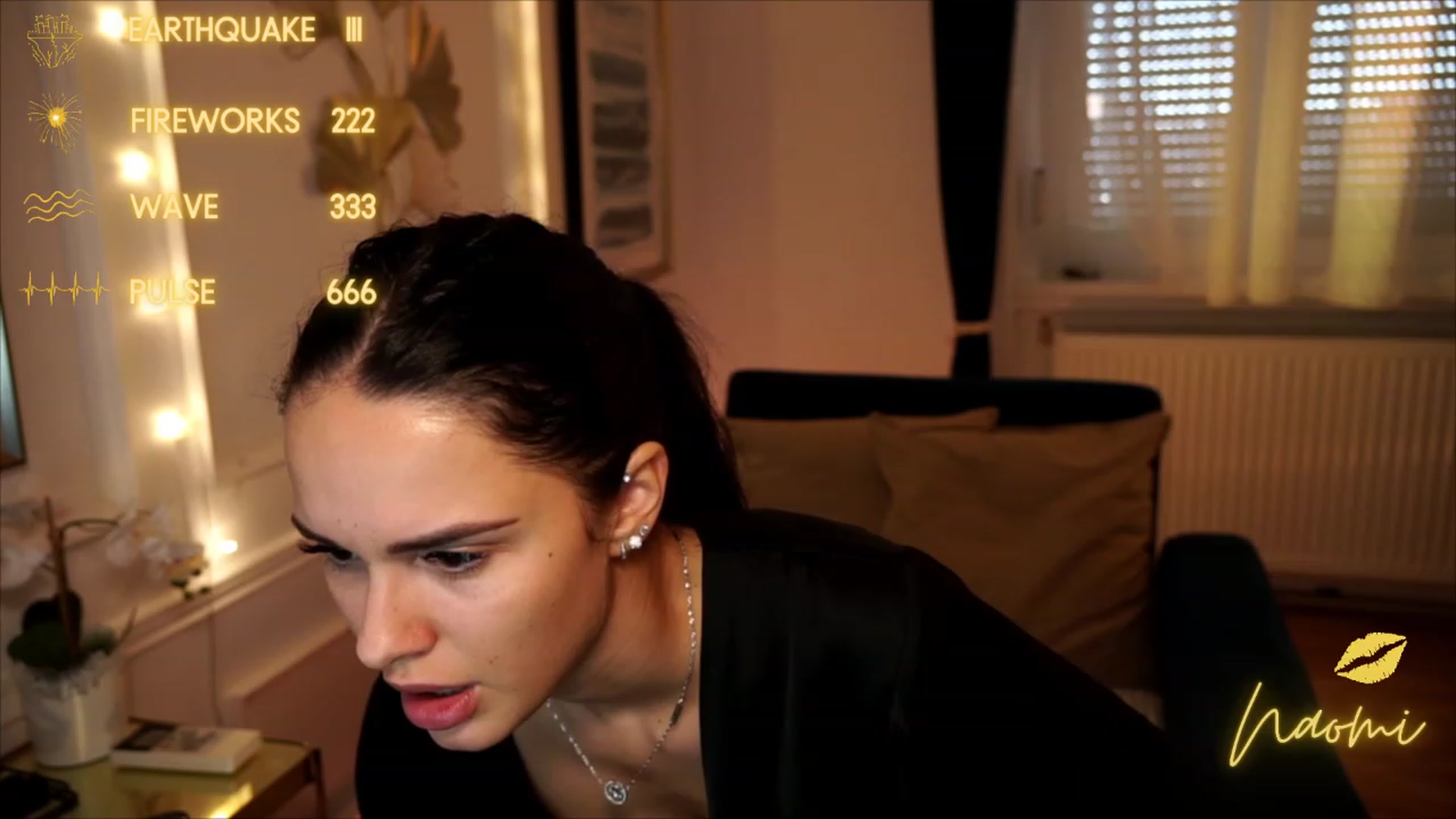 Gallery image thumbnail from cinnabellee's myfreecams stream on, 06/29/2023, 18:00 image 11 of 20