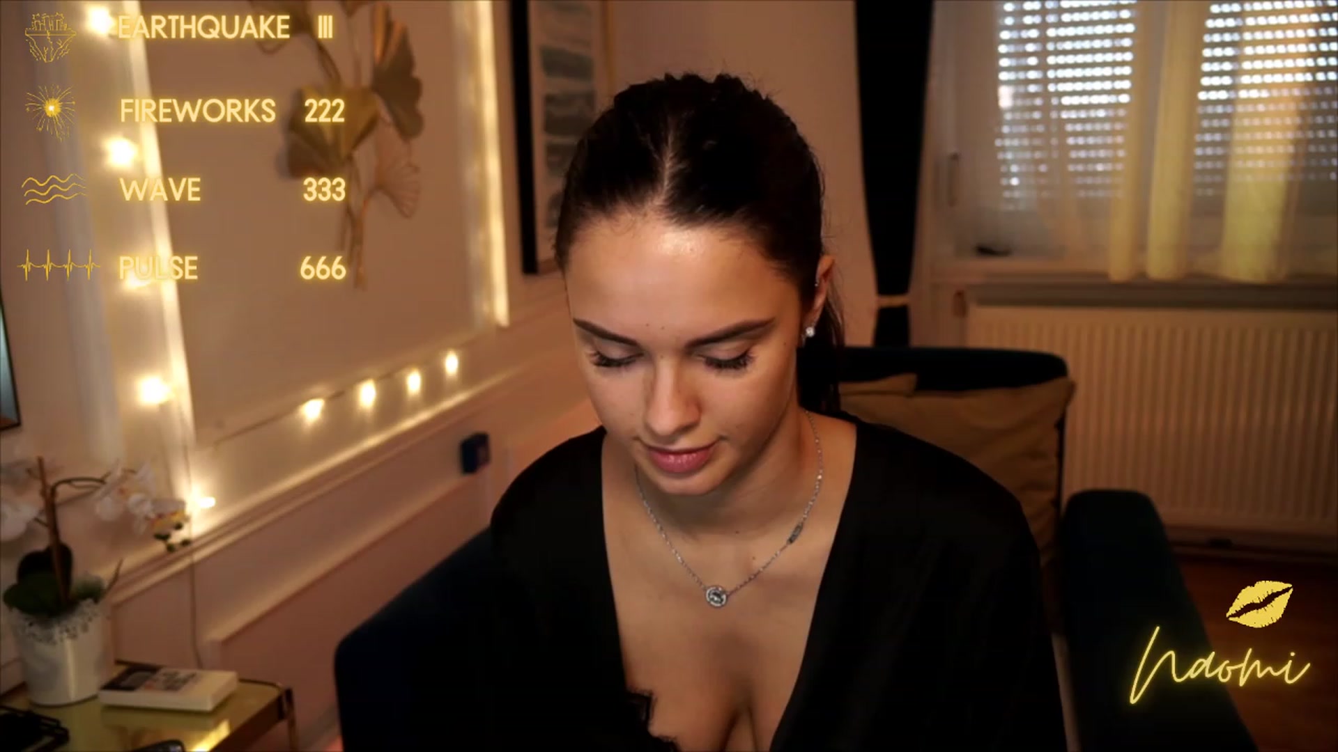 Gallery image thumbnail from cinnabellee's myfreecams stream on, 06/29/2023, 18:00 image 8 of 20