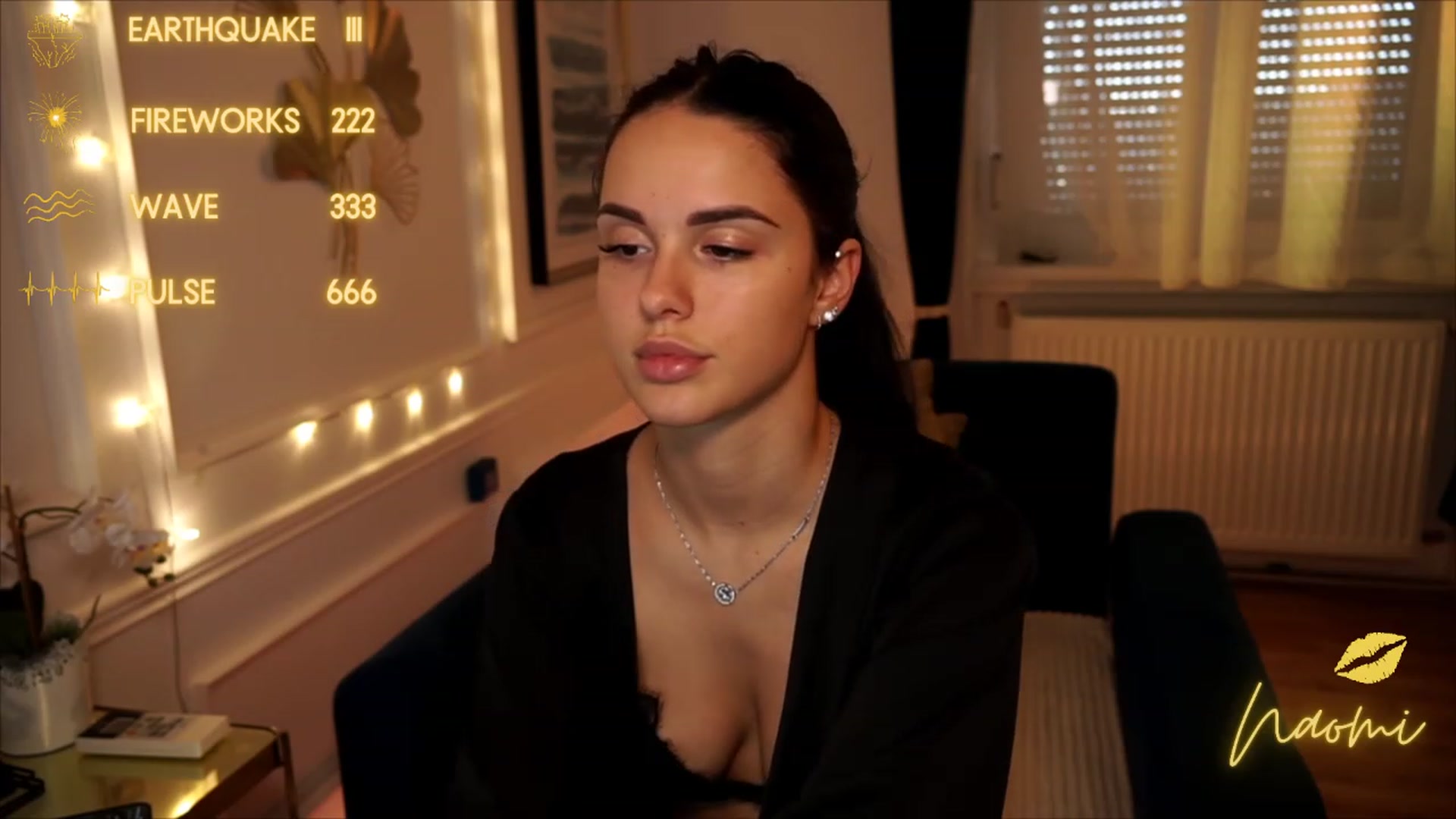 Gallery image thumbnail from cinnabellee's myfreecams stream on, 06/29/2023, 18:00 image 19 of 20