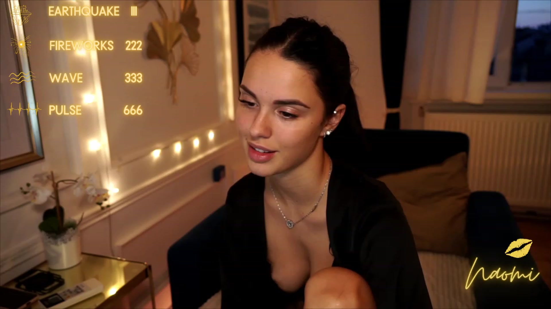 Gallery image thumbnail from cinnabellee's myfreecams stream on, 06/29/2023, 20:11 image 4 of 20