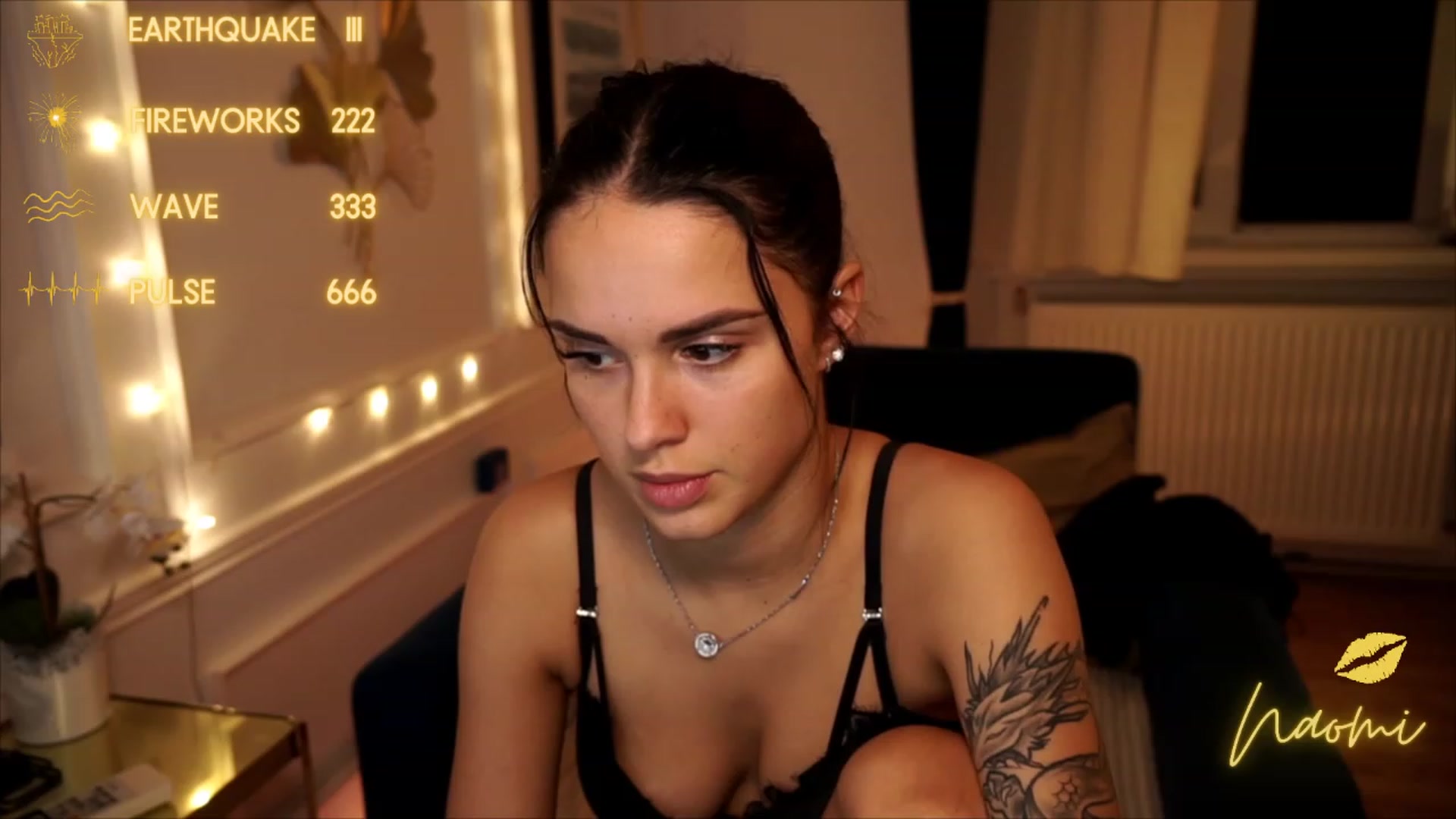 Gallery image thumbnail from cinnabellee's myfreecams stream on, 06/29/2023, 20:11 image 15 of 20