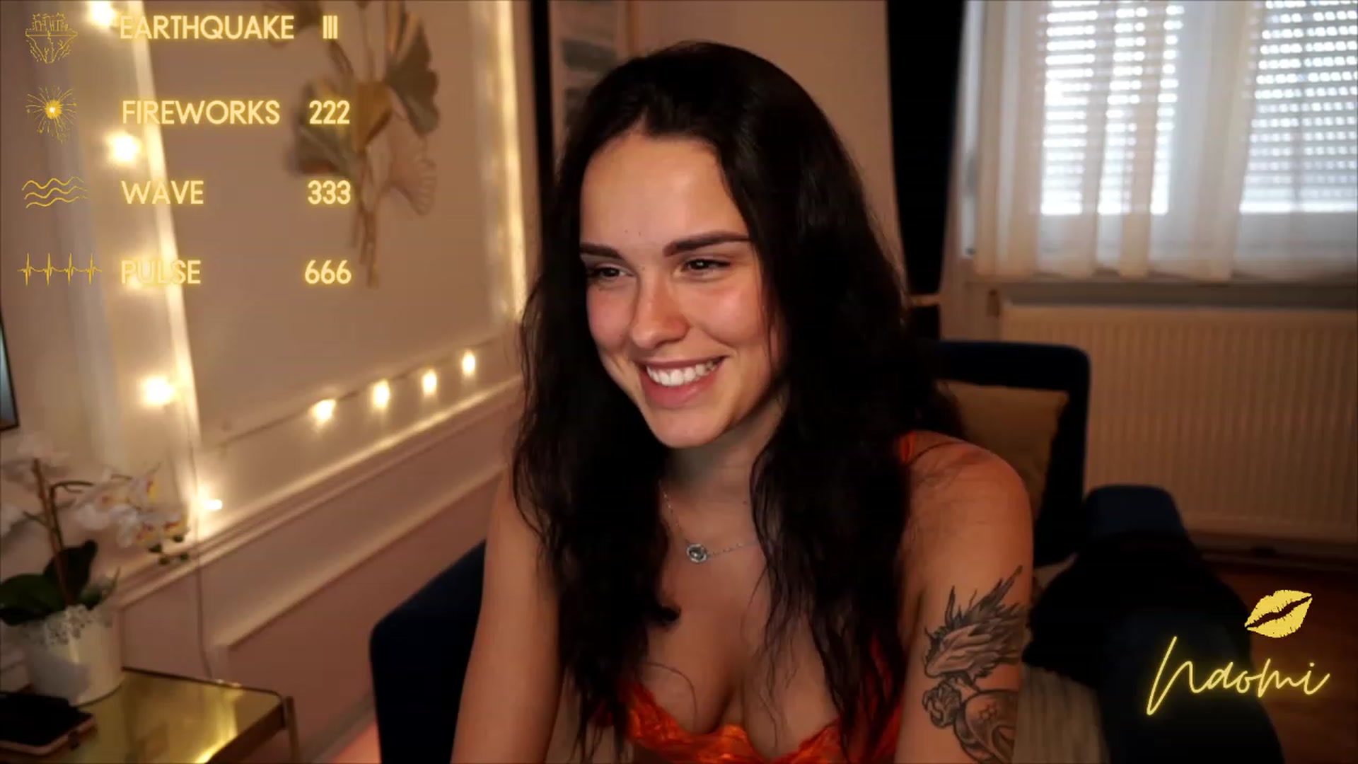 Gallery image thumbnail from cinnabellee's myfreecams stream on, 07/02/2023, 16:32 image 11 of 20