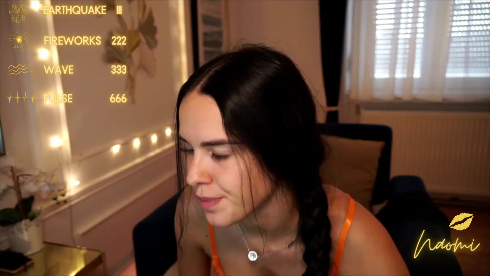 Gallery image thumbnail from cinnabellee's myfreecams stream on, 07/02/2023, 16:32 image 6 of 20
