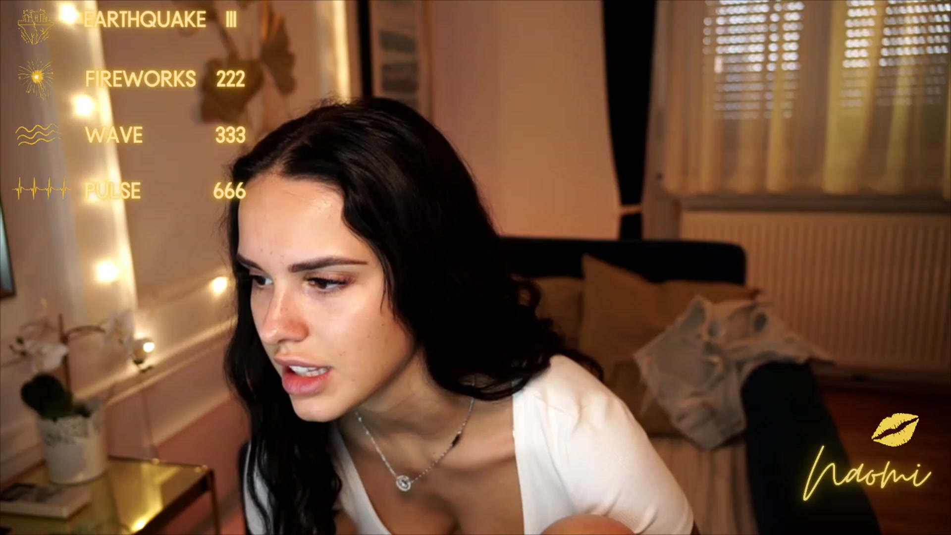 Gallery image thumbnail from cinnabellee's myfreecams stream on, 07/09/2023, 18:29 image 11 of 20