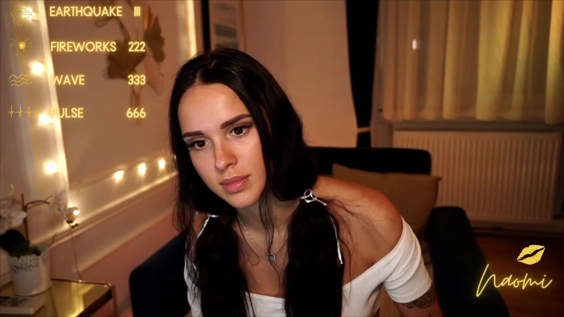 Gallery image thumbnail from cinnabellee's myfreecams stream on, 07/09/2023, 20:05 image 13 of 20