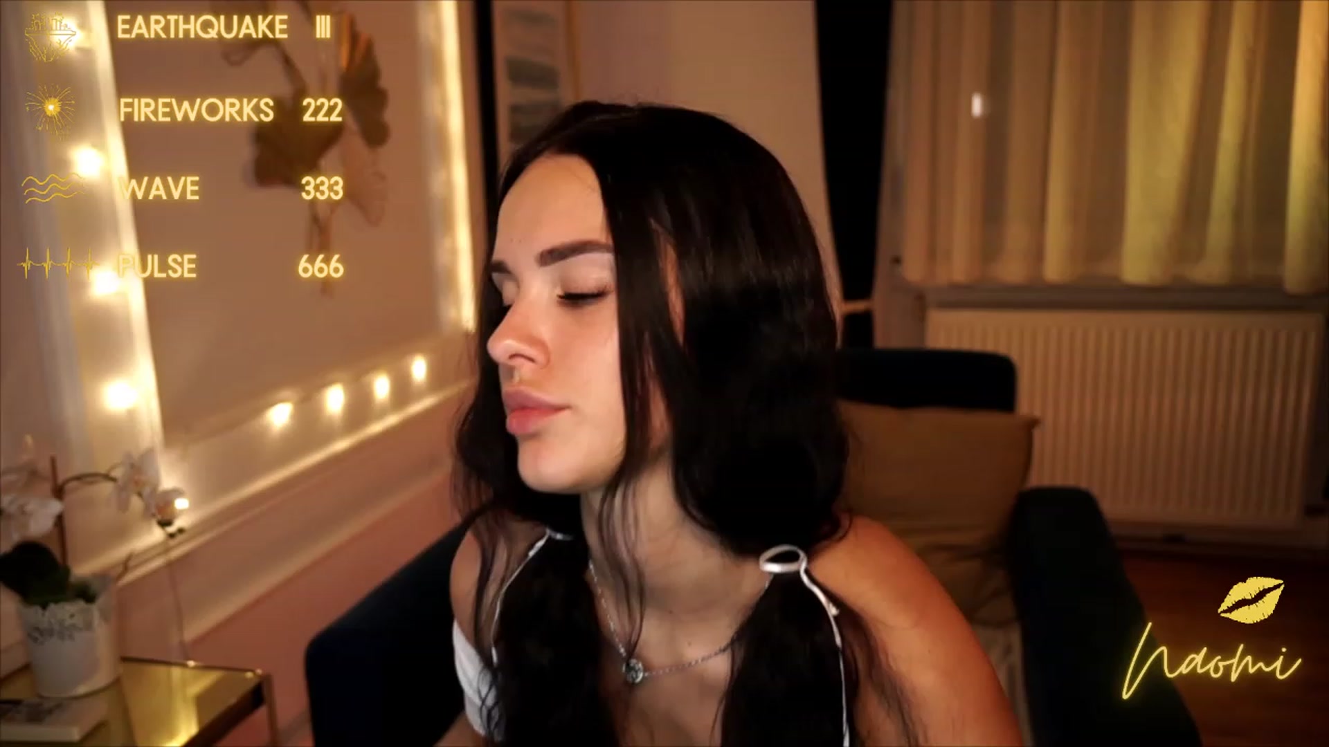 Gallery image thumbnail from cinnabellee's myfreecams stream on, 07/09/2023, 20:05 image 17 of 20