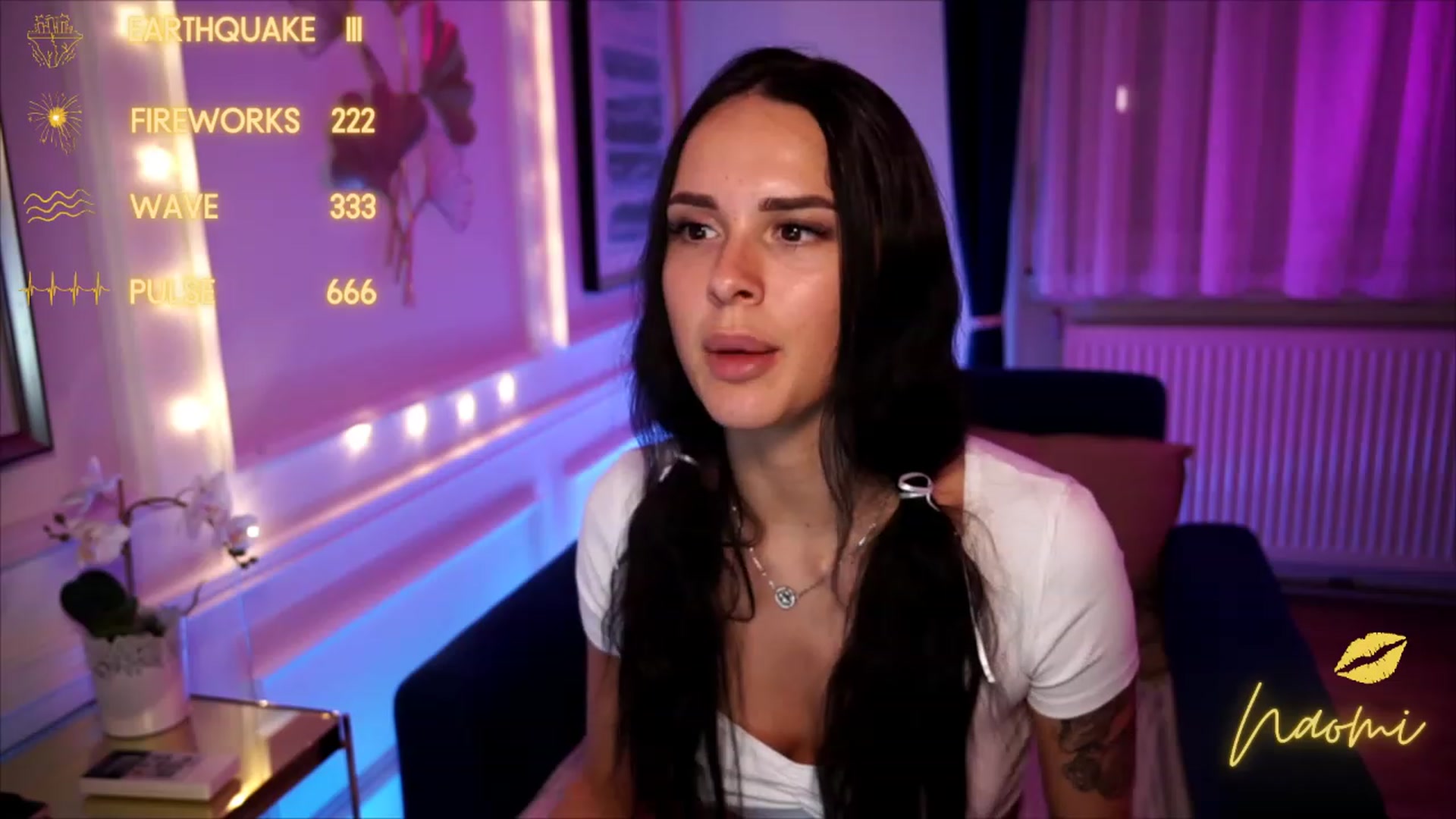Gallery image thumbnail from cinnabellee's myfreecams stream on, 07/09/2023, 21:02 image 10 of 20
